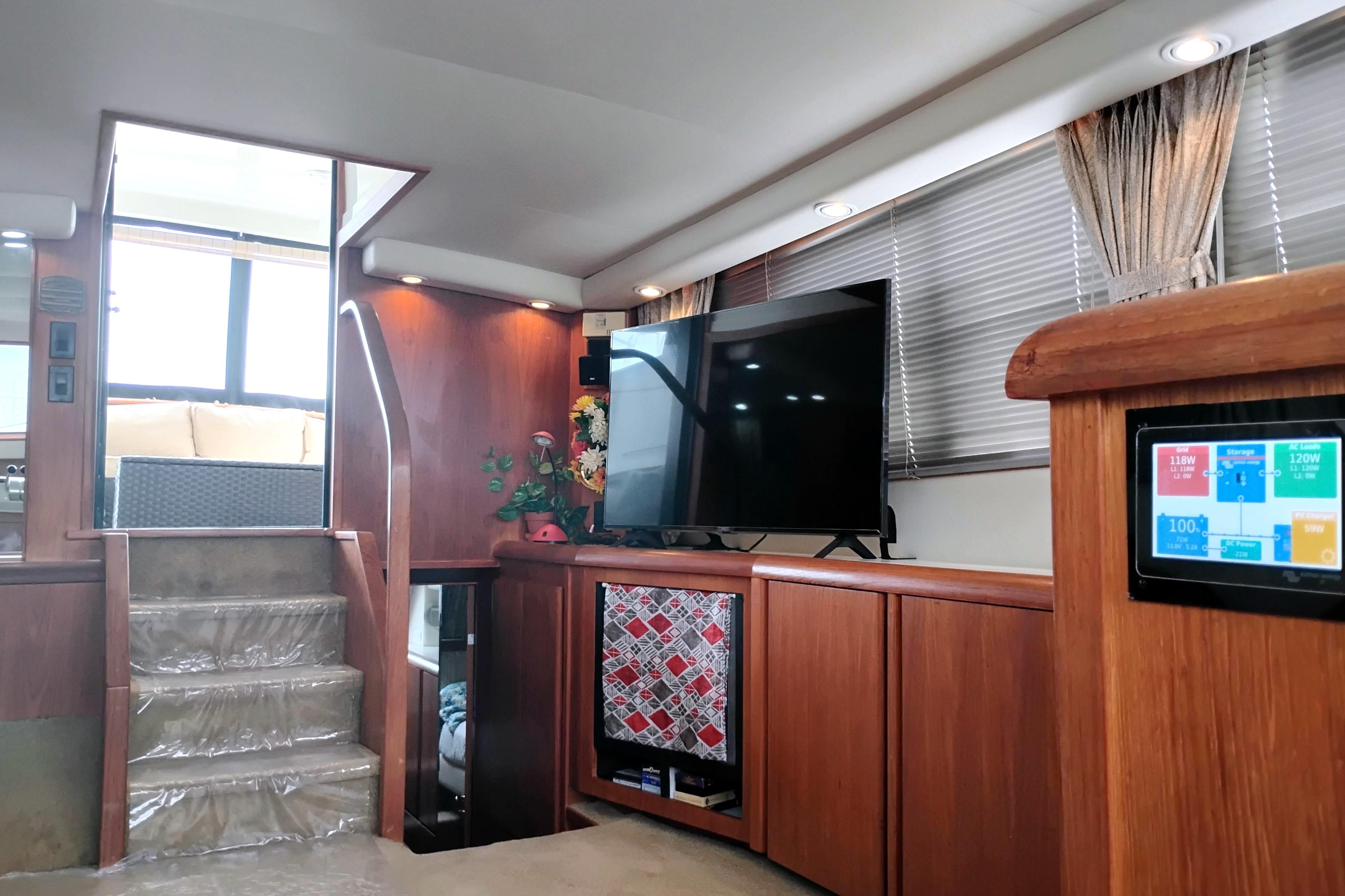 Luxurious interior of 1991 Californian 52 Cockpit Motor Yacht with modern amenities.
