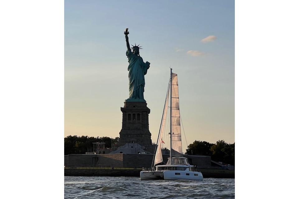 2022 Lagoon 46