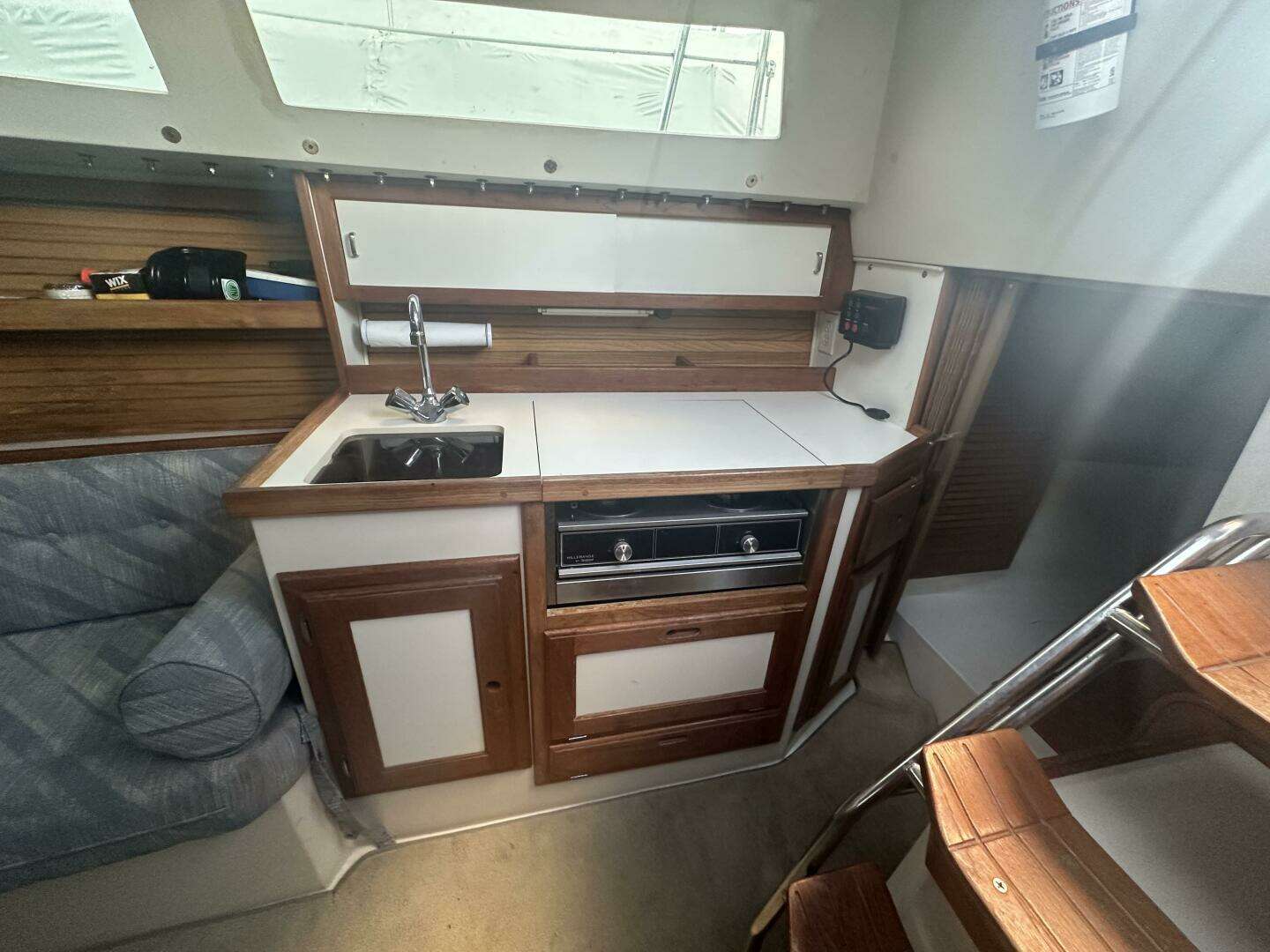 1992 Catalina — - Image 26