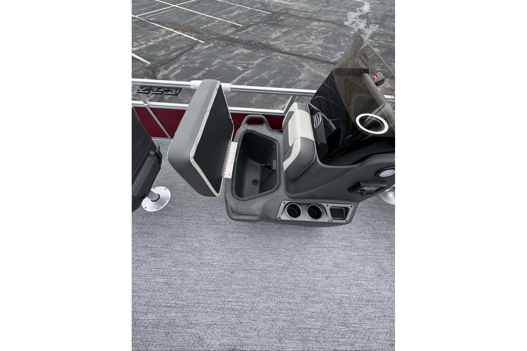 2026 Sun Tracker Bass Buggy 16 XL Select boat interior with seating and console details.