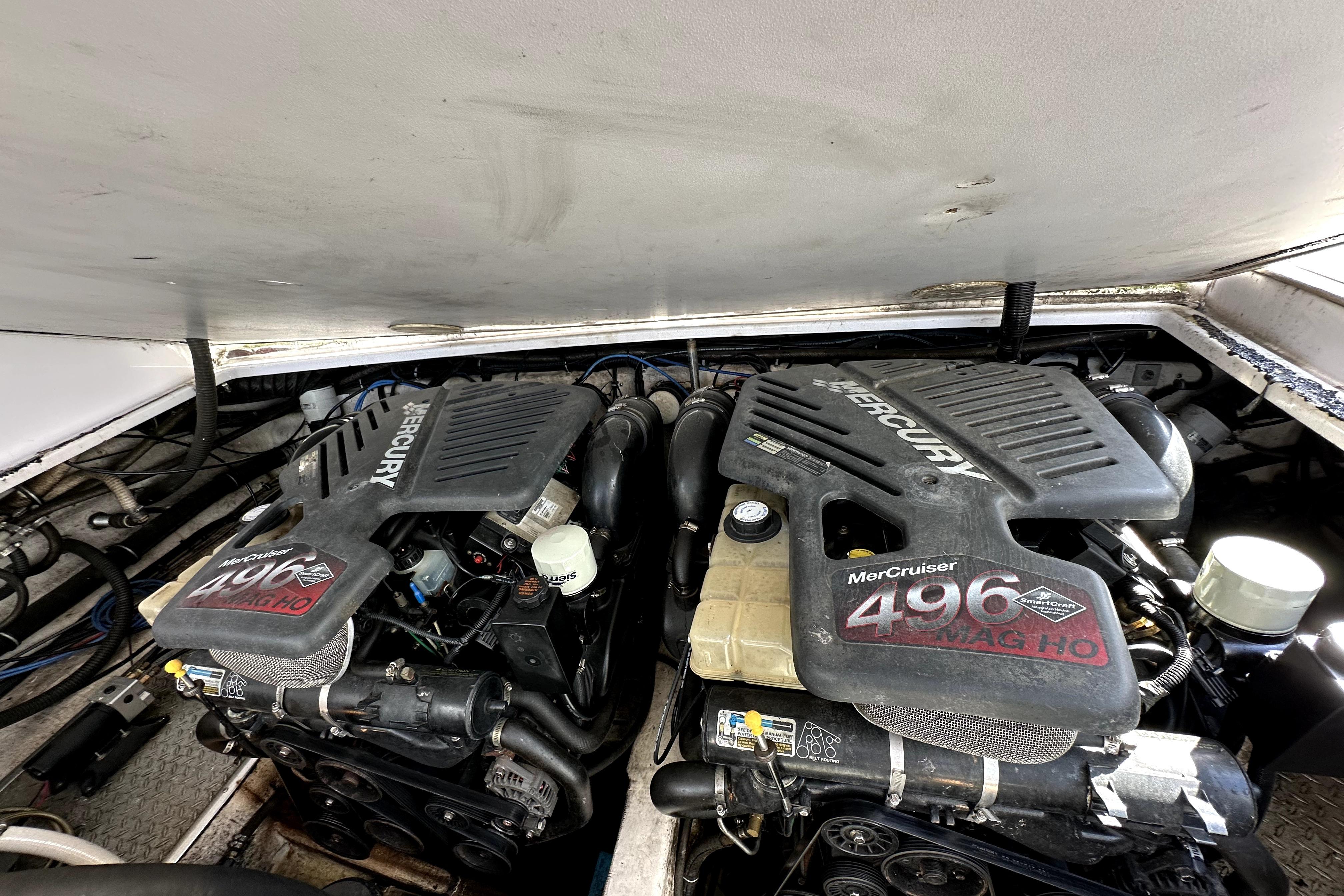 Twin MerCruiser 496 engines in a 2003 Donzi 39 ZSC boat.