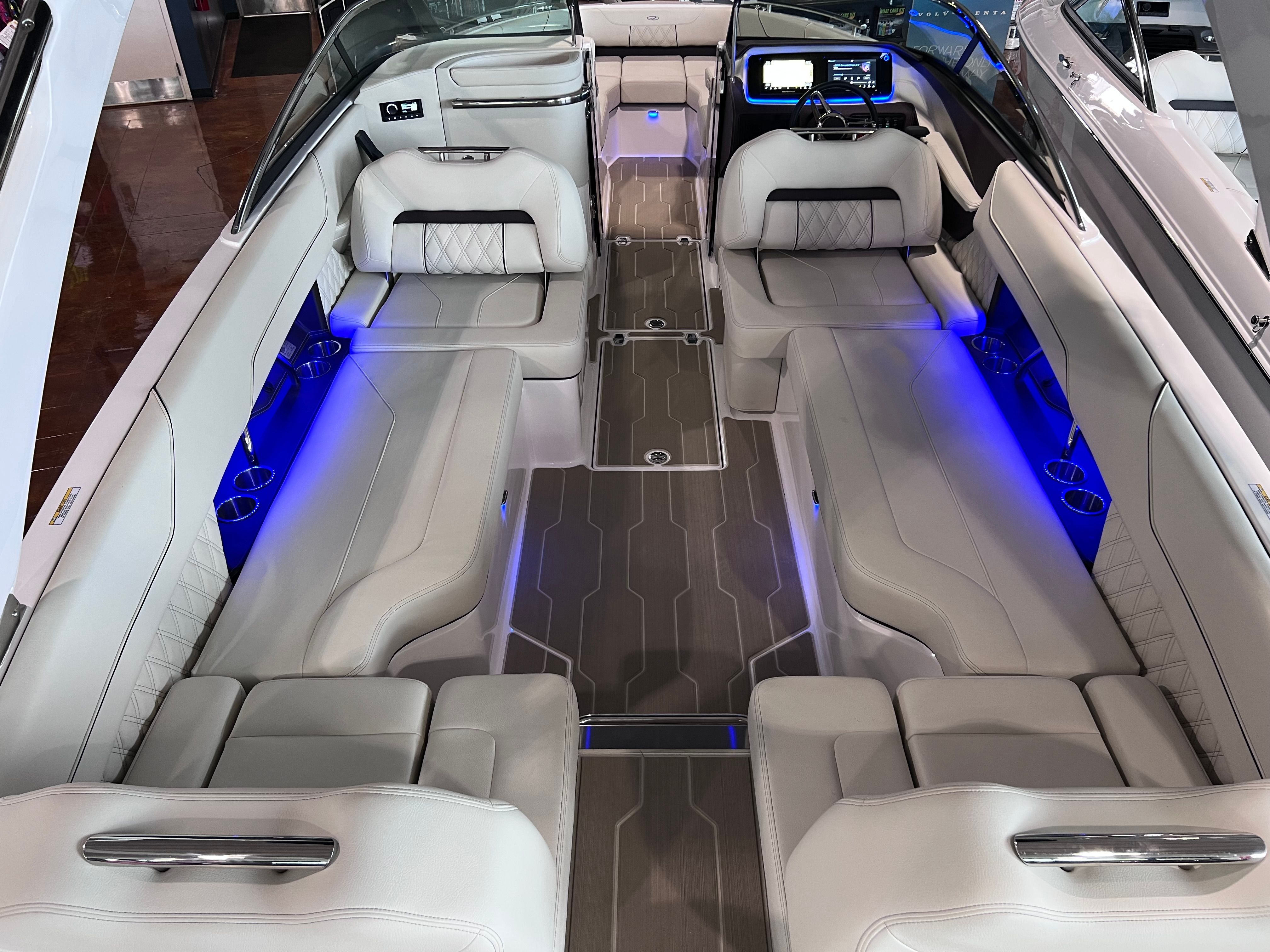 2026 REGAL LS6 SURF - Image 14