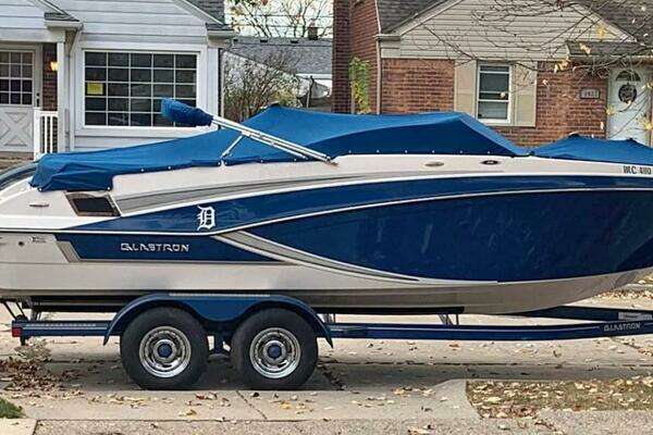 2018 Glastron GT 245