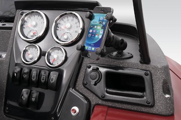2023 Tracker Targa V-18 WT - 40