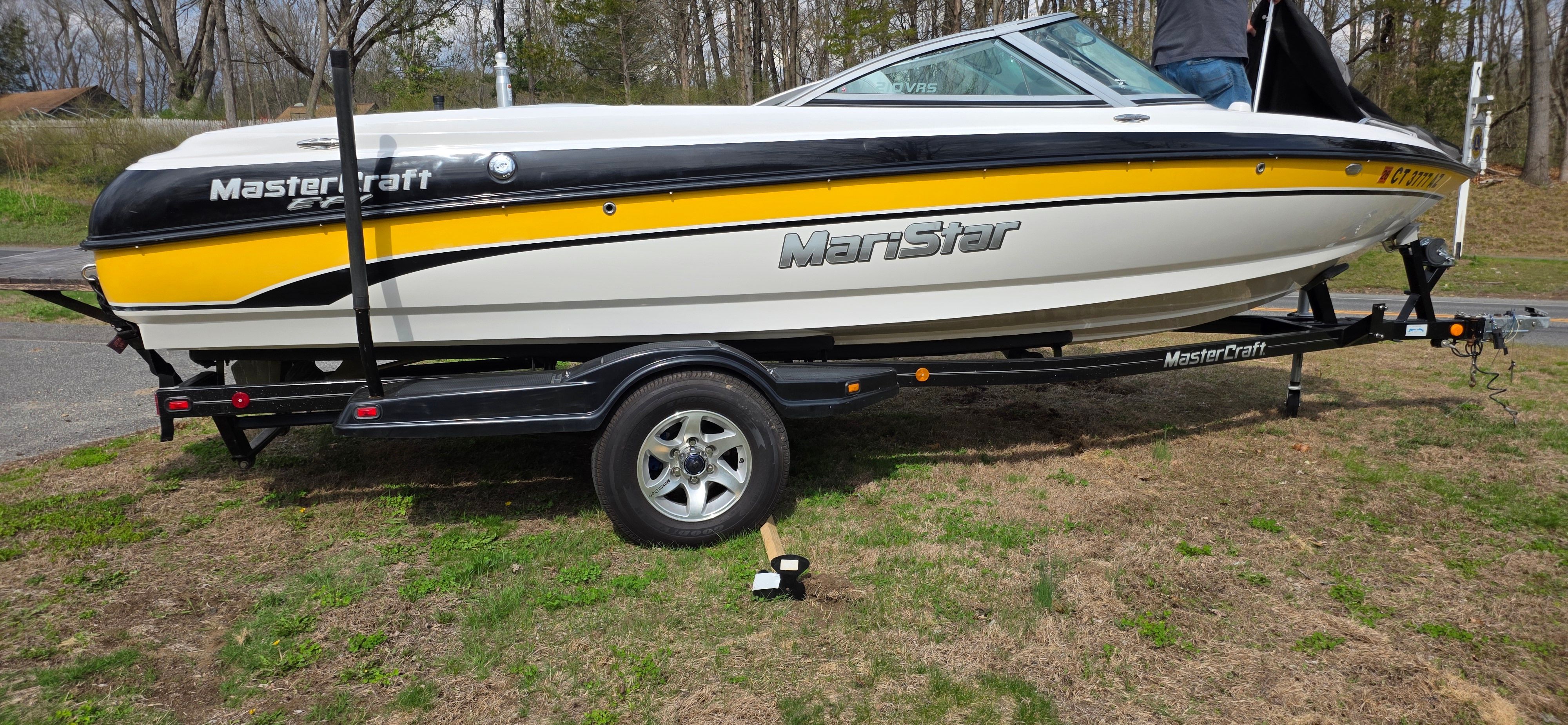 2004 MasterCraft Maristar