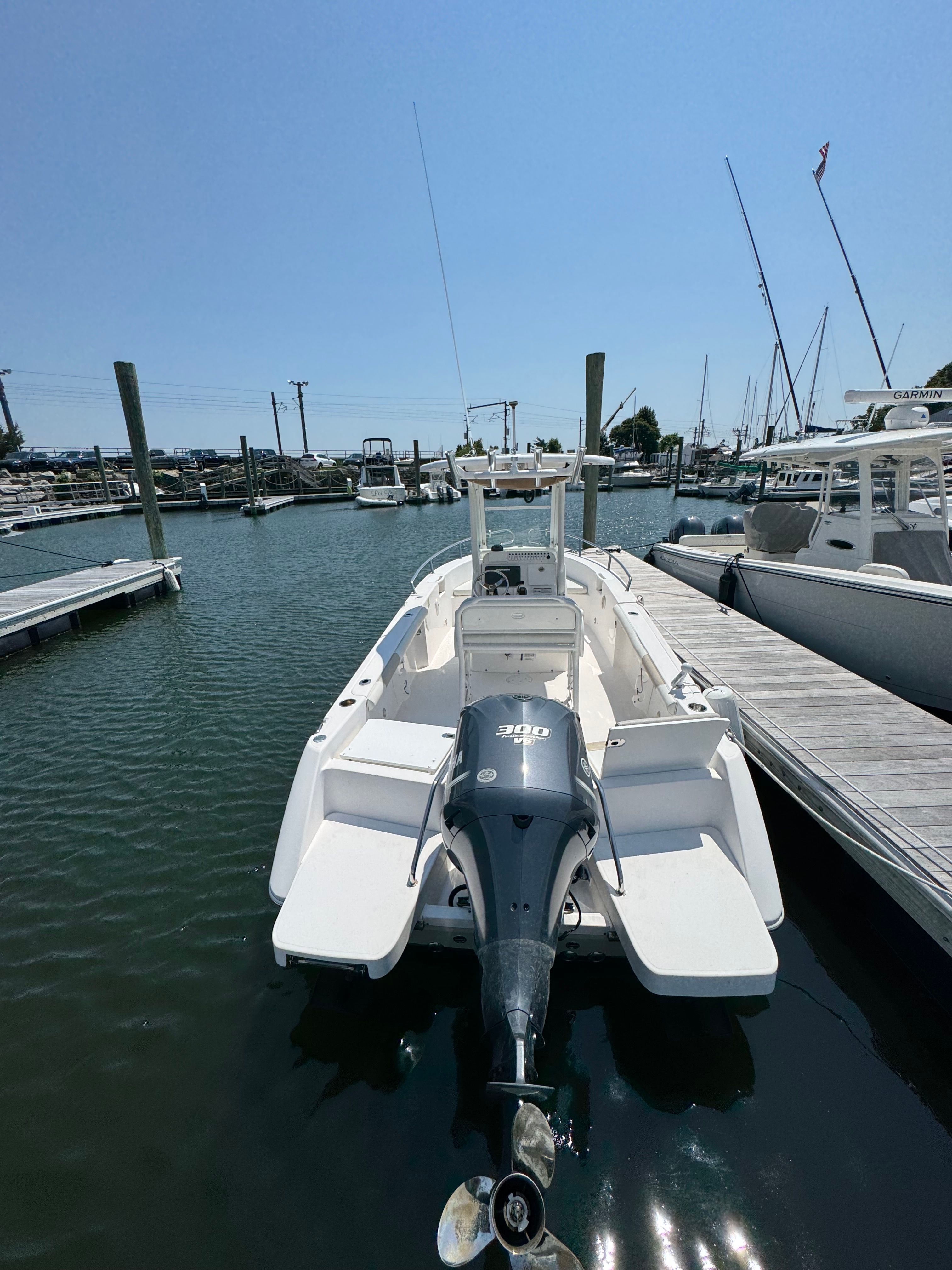 2013 Everglades 230 Center Console - 4