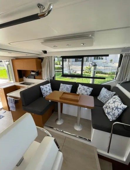2021 Beneteau Swift Trawler 41 Fly - 8