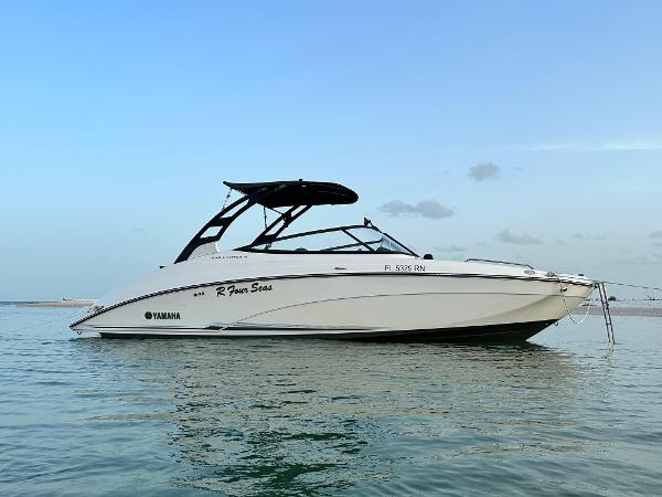 2018 Yamaha Boats 242 Limited S - 2