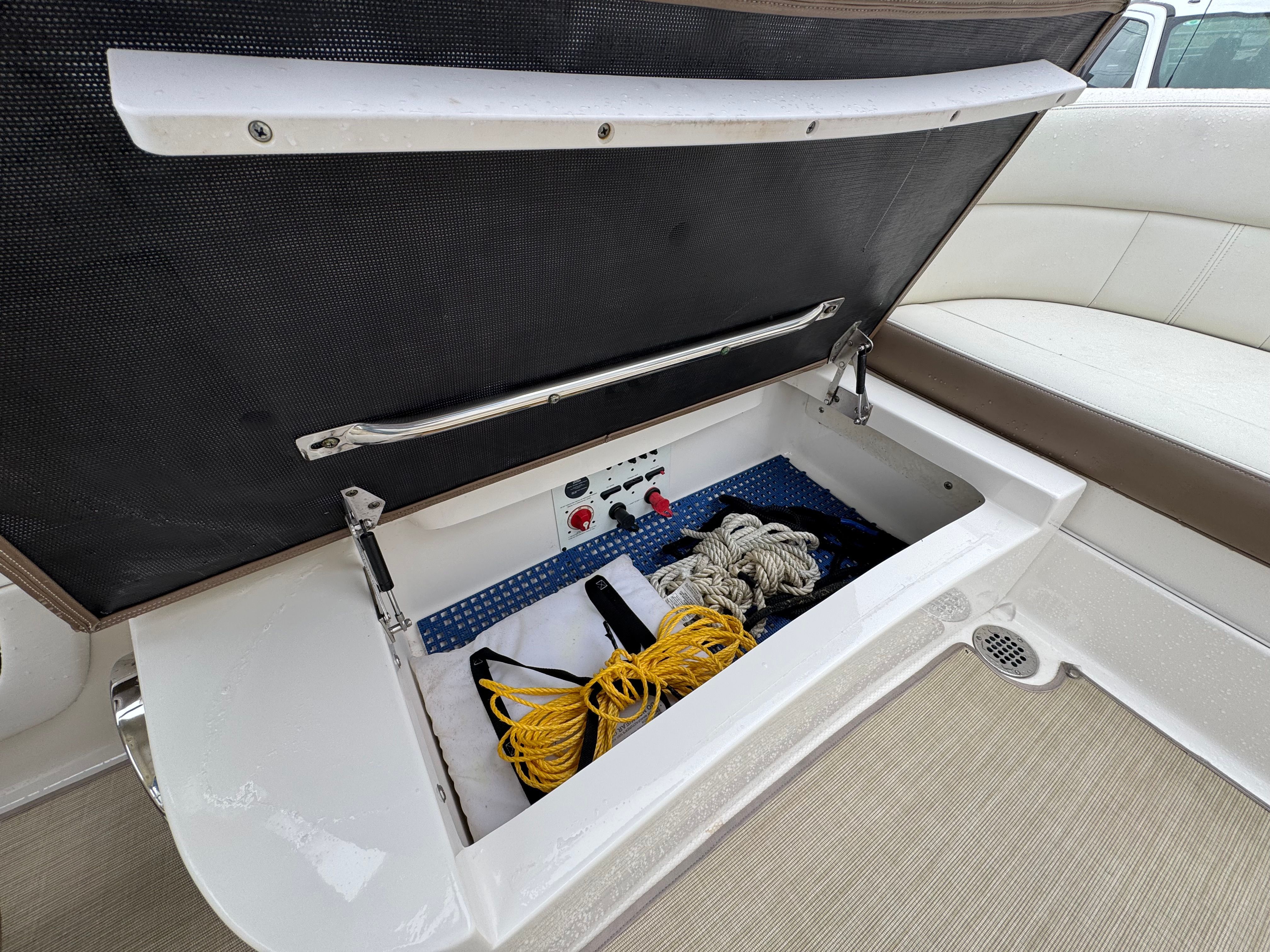 2014 CHAPARRAL 277 SSX - Image 12