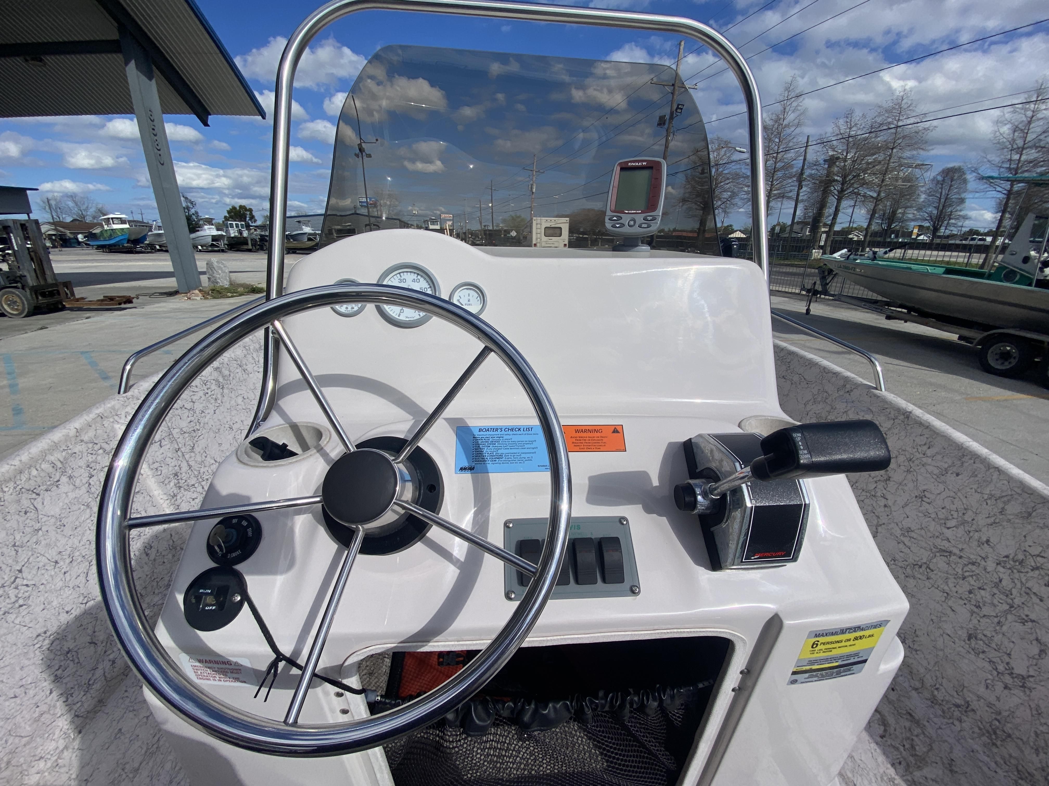 2001 Fishmaster 17' Travis Edition - 15