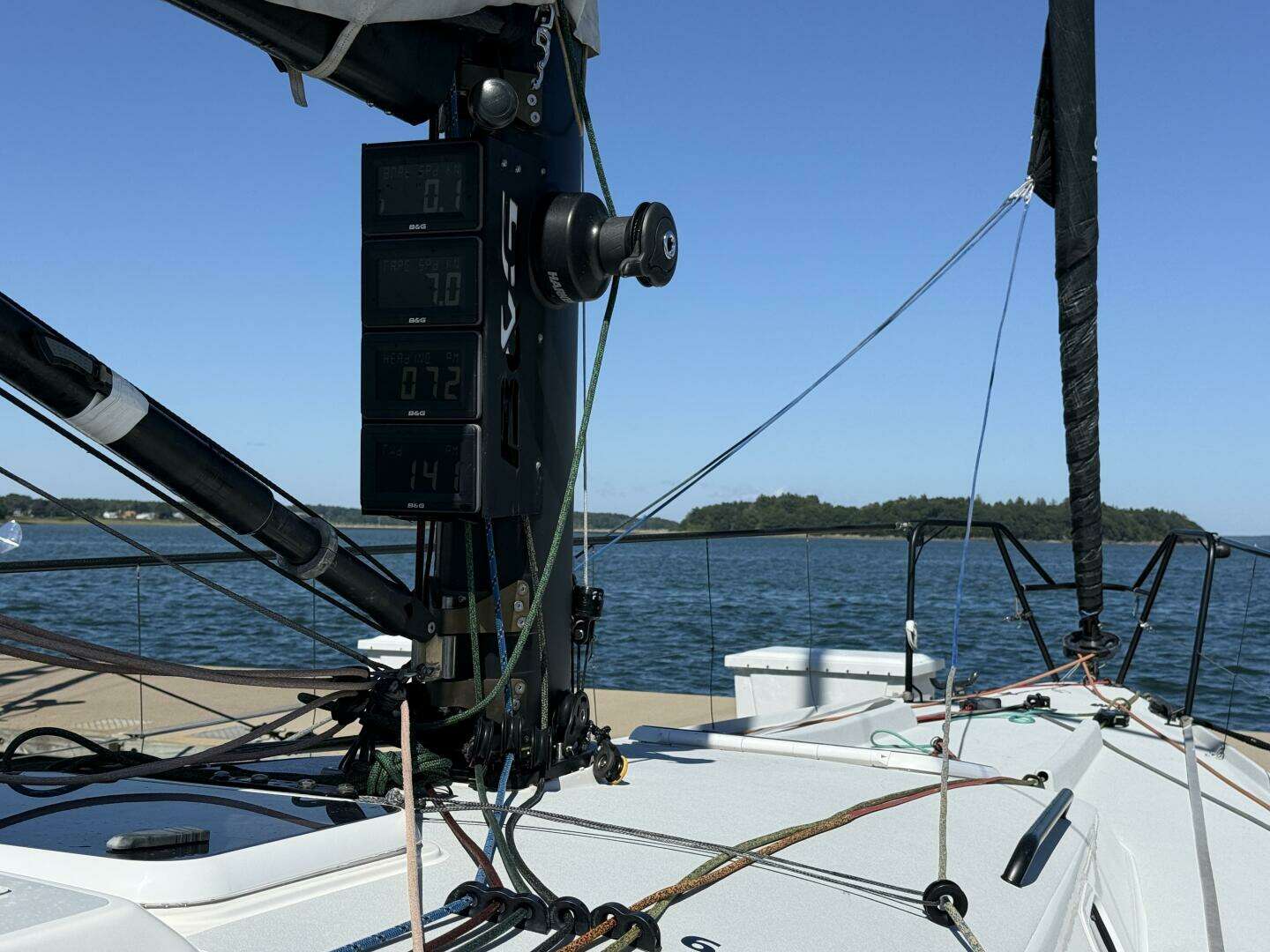 2018 J Boats J121 - Image 12