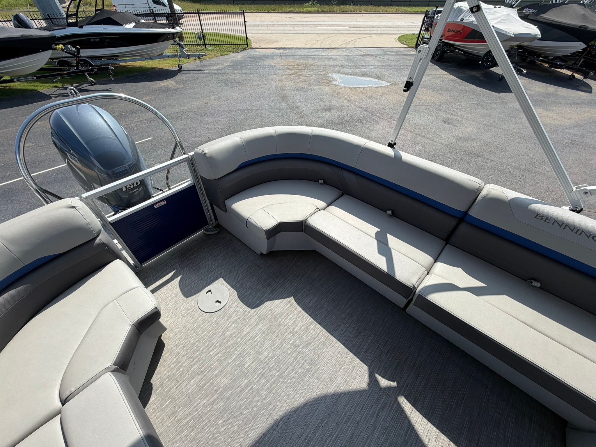 2022 BENNINGTON 22 SXSRC - Image 13