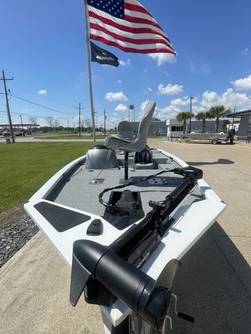 2026 G3 Sportsman 1610 - 12