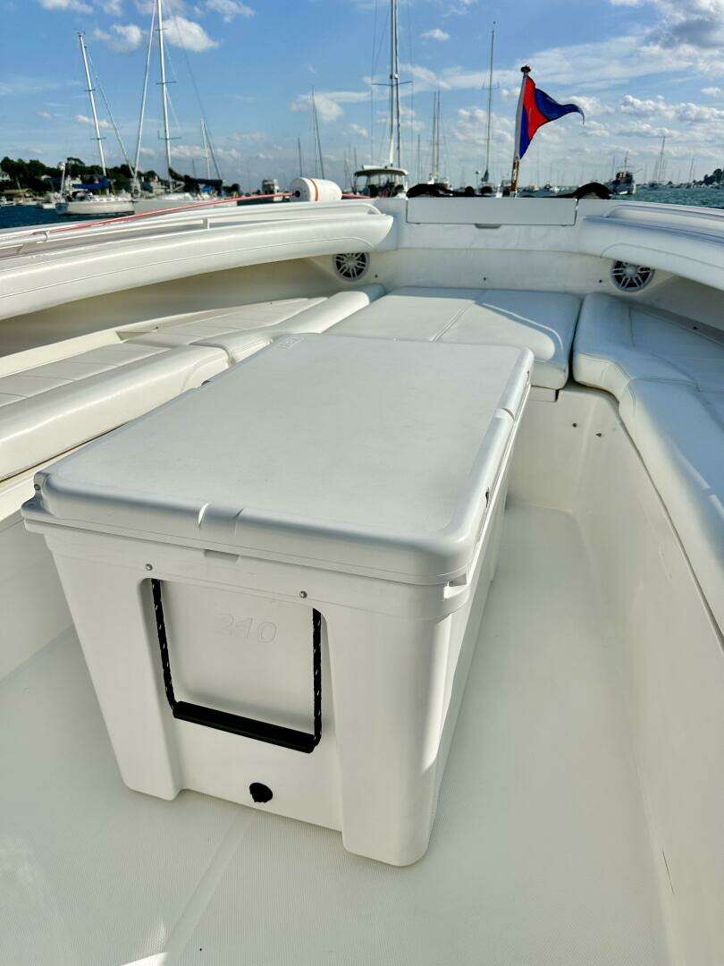 2021 Regulator 34SS - Image 27