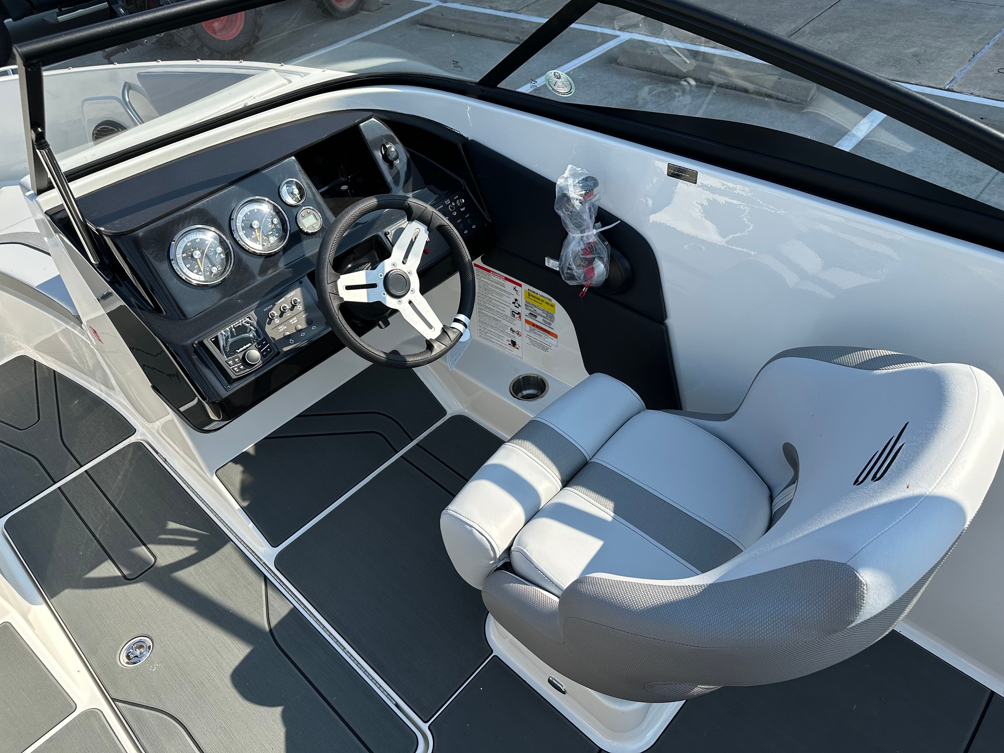 2026 Bayliner V20i - 23