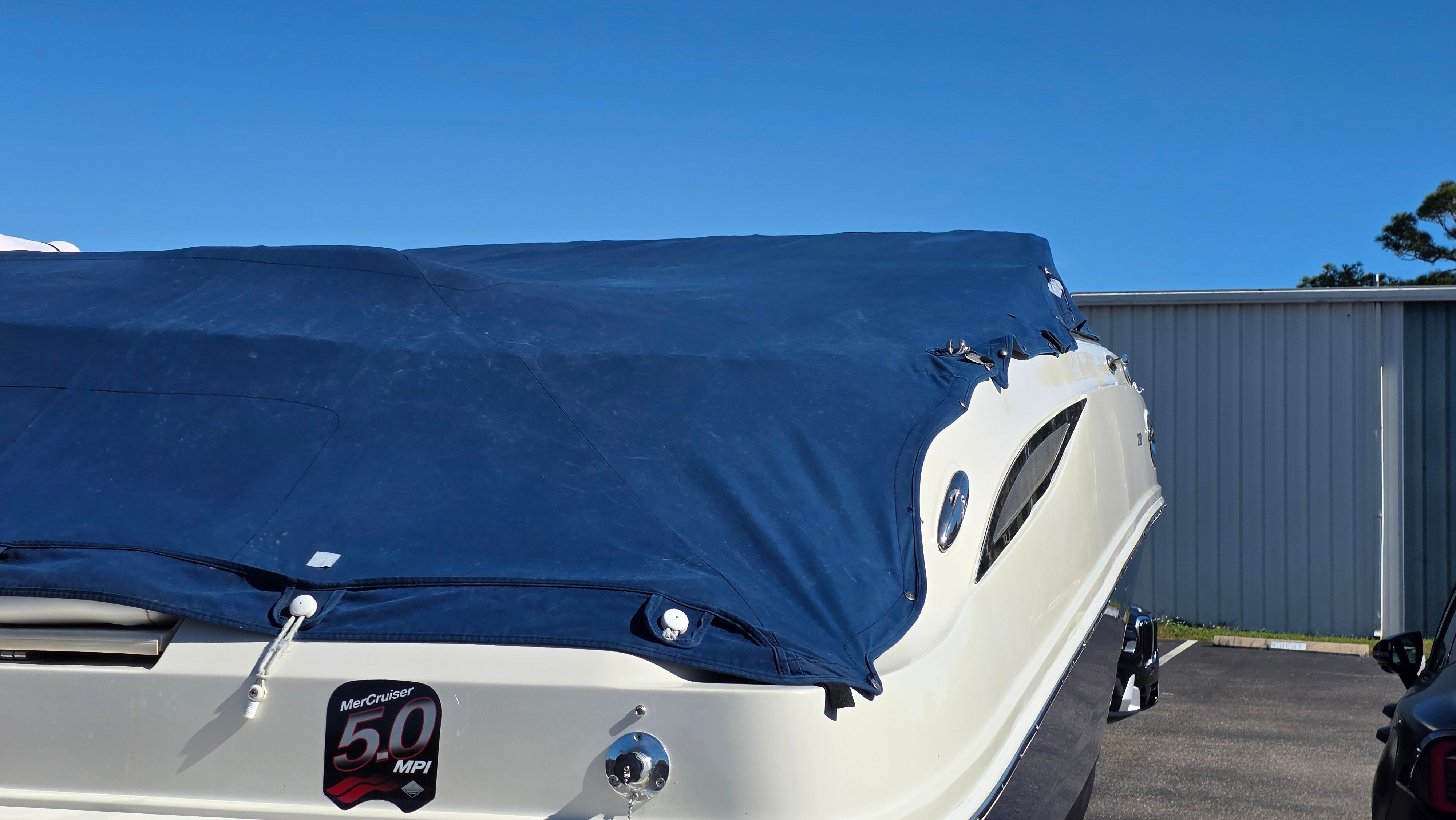 2010 Sea Ray 260 Sundeck - 13