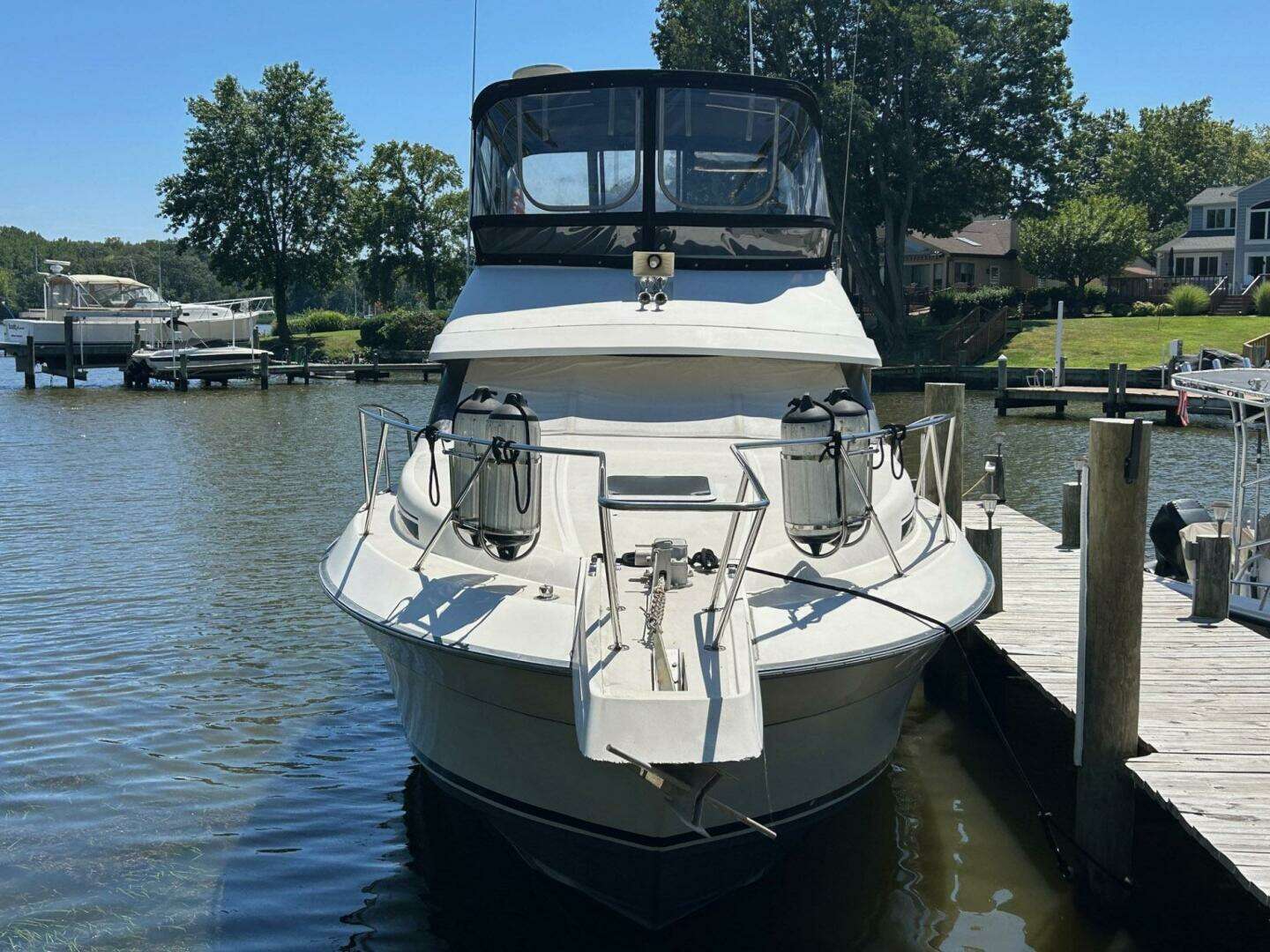 1990 Silverton 34 Convertible - Image 2