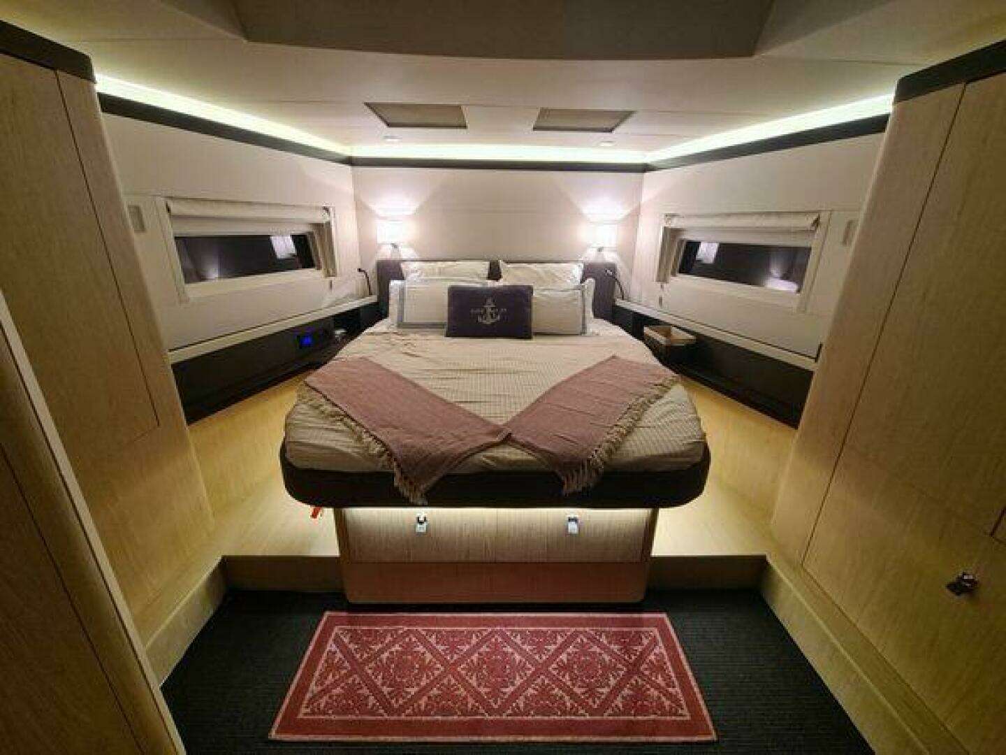 2022 Beneteau Oceanis Yacht 62 - Image 33