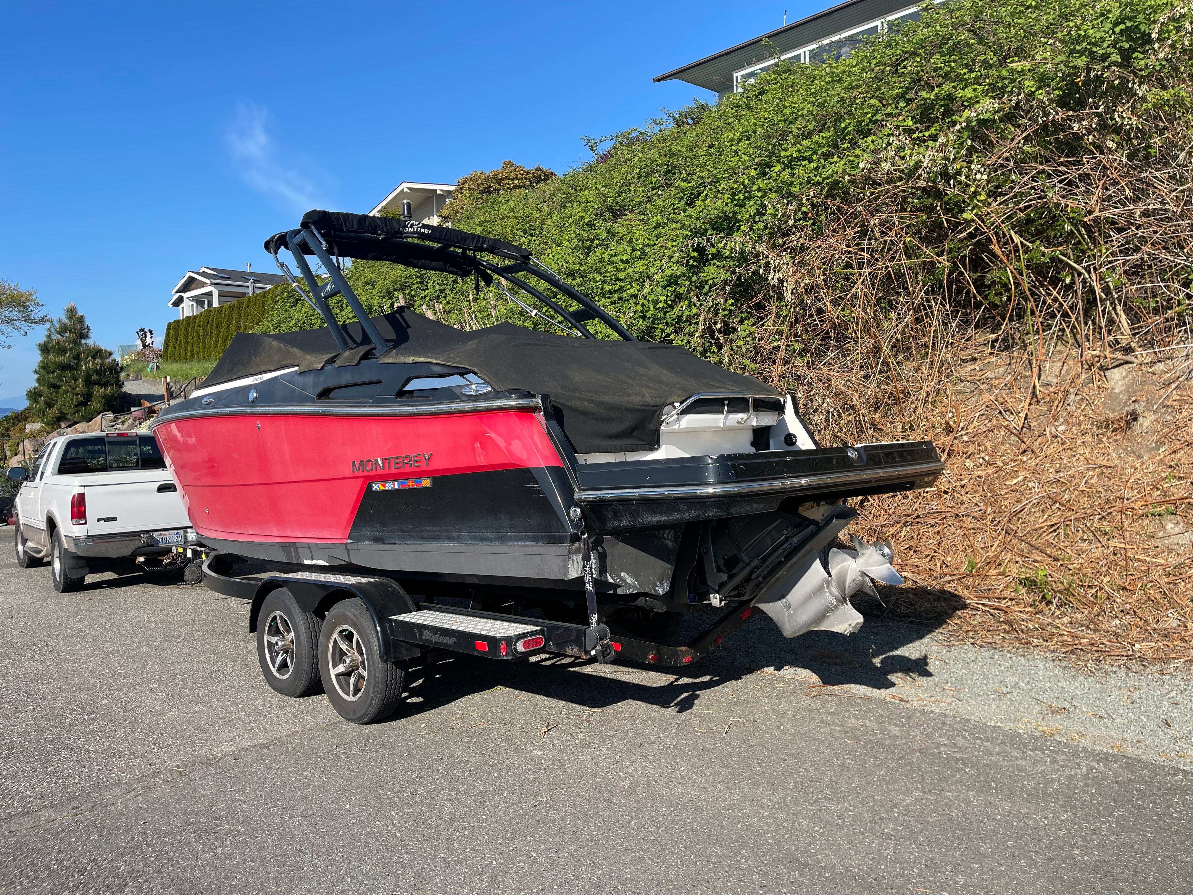 2019 Monterey 258SS Super Sport boat parked on trailer.