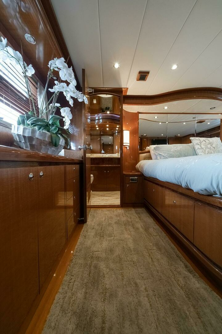 2013 Hampton 680 LRC - Image 20