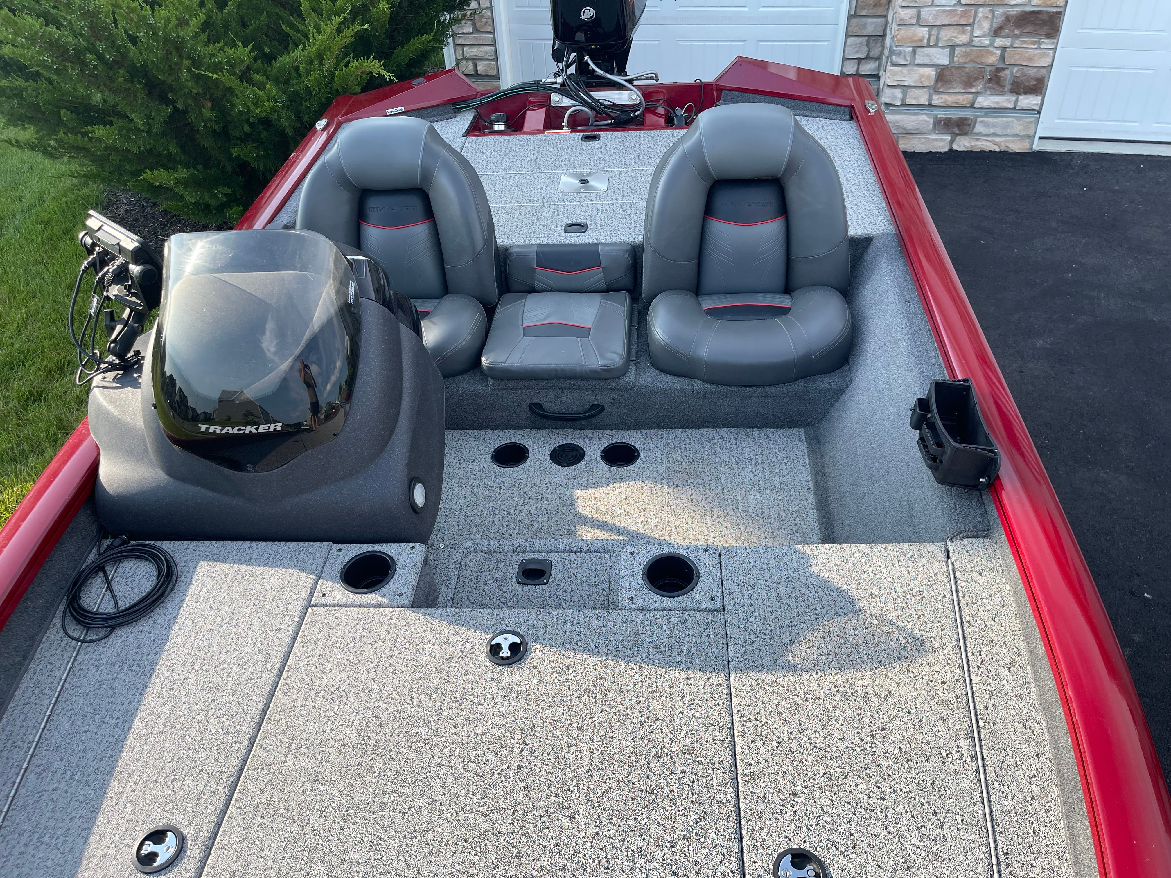 2021 Tracker Pro Team 175 T - 23