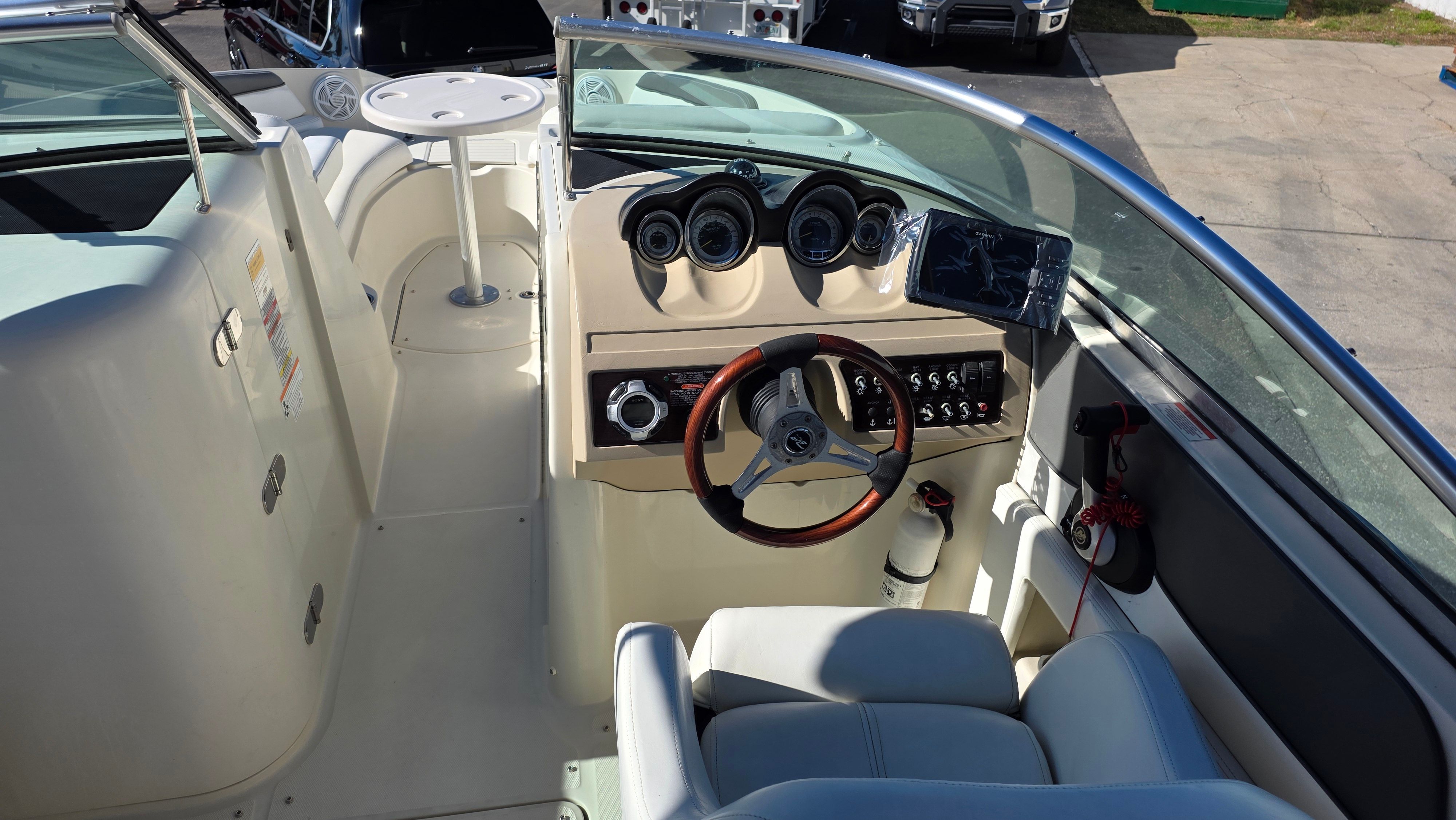 2010 Sea Ray 260 Sundeck - 5