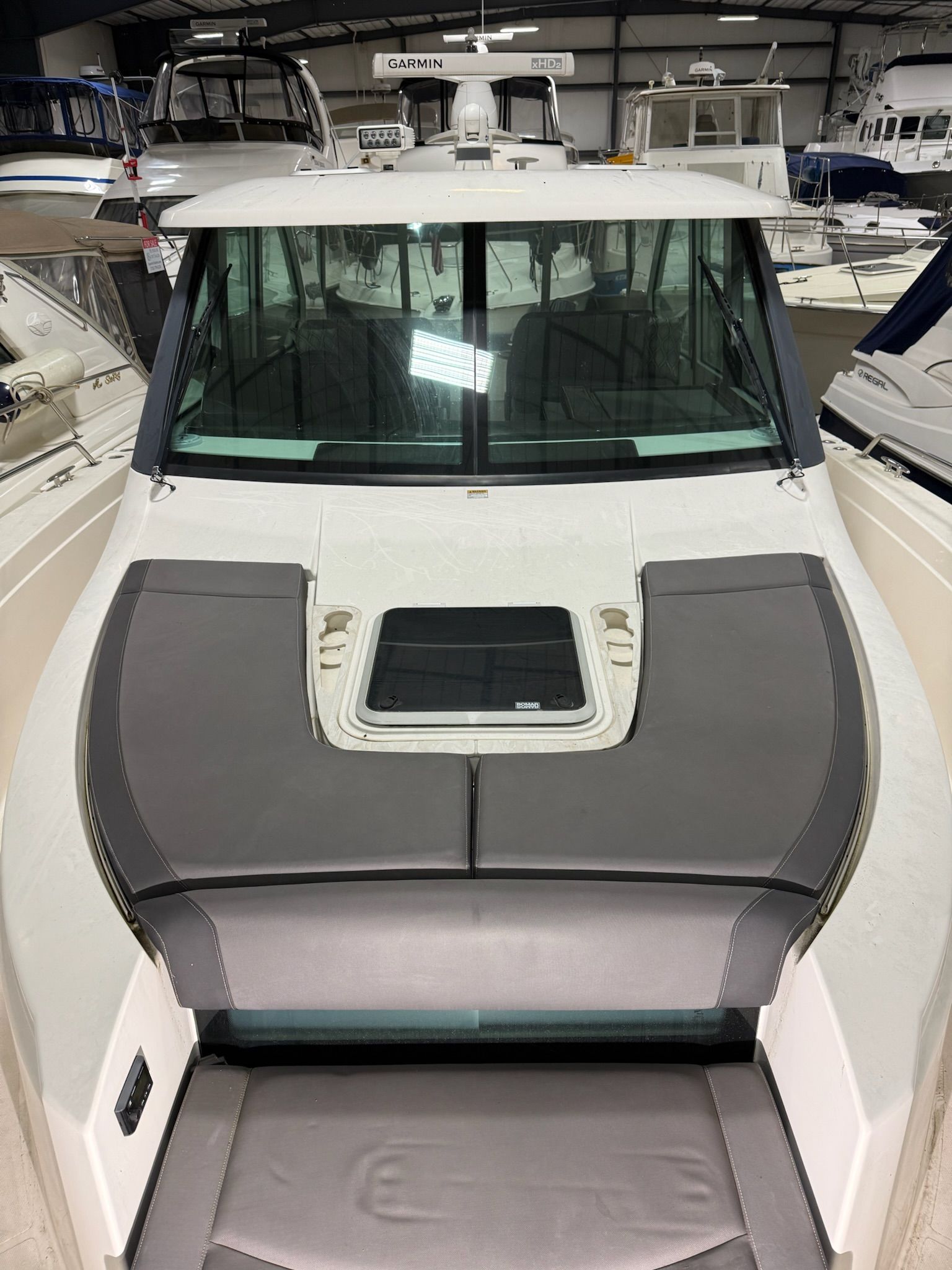 2017 Tiara Yachts Q44 - 12