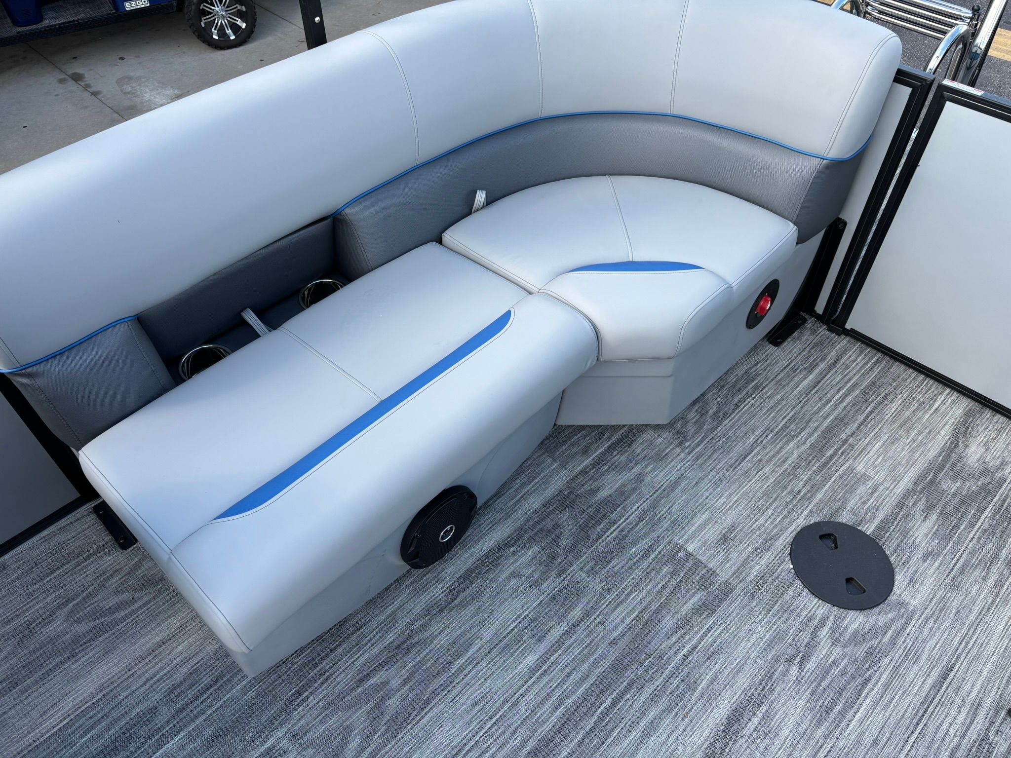 2027 Bentley Pontoons 223 Bolt - 28