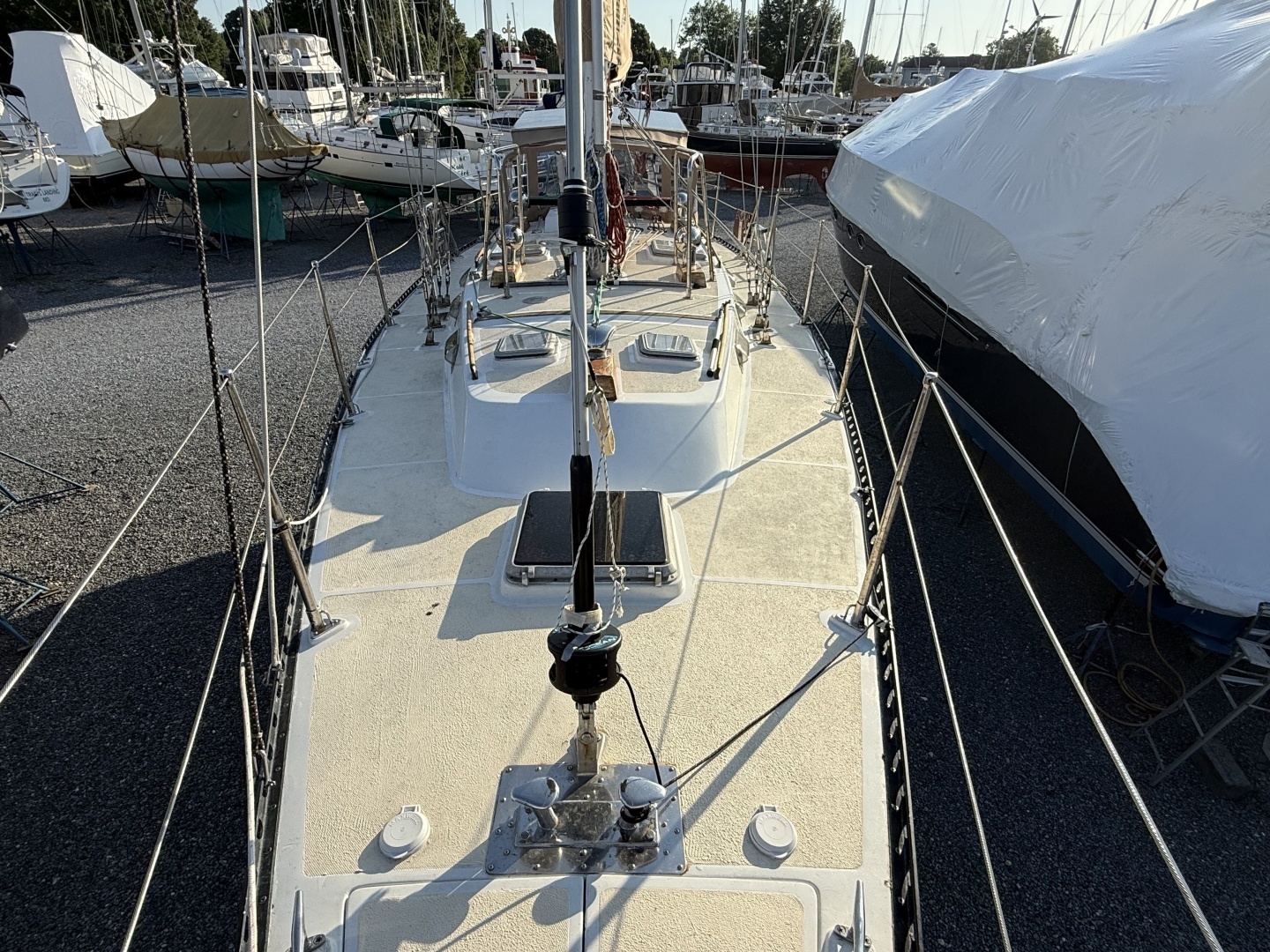 1985 Tayana Vancouver 42 - Image 7