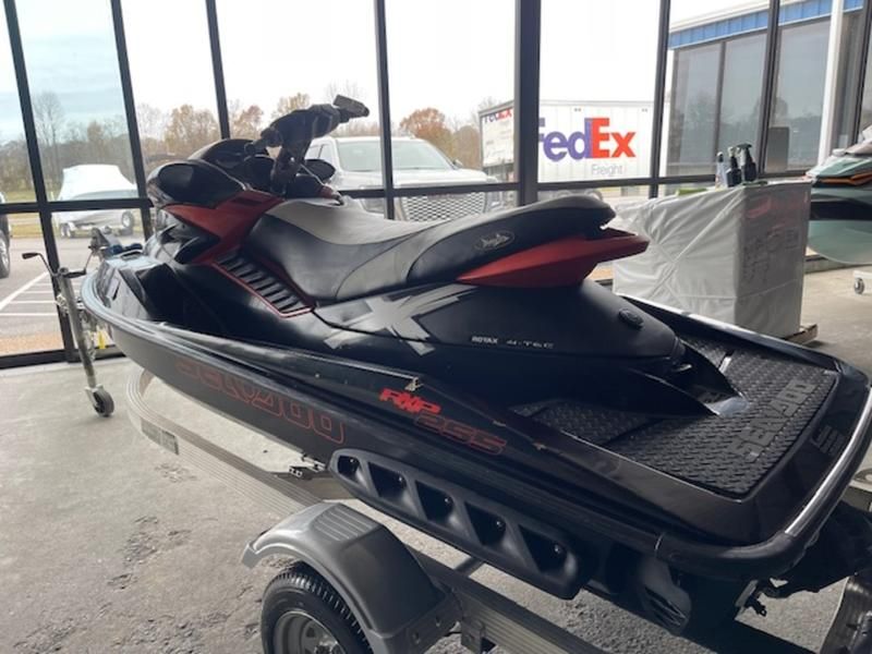 2010 Sea-Doo RXP-X 255 - 8