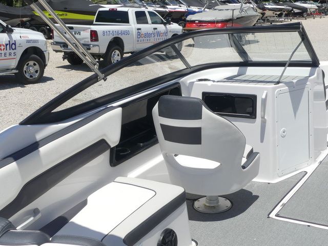 2020 Yamaha Boats SX195 - 24