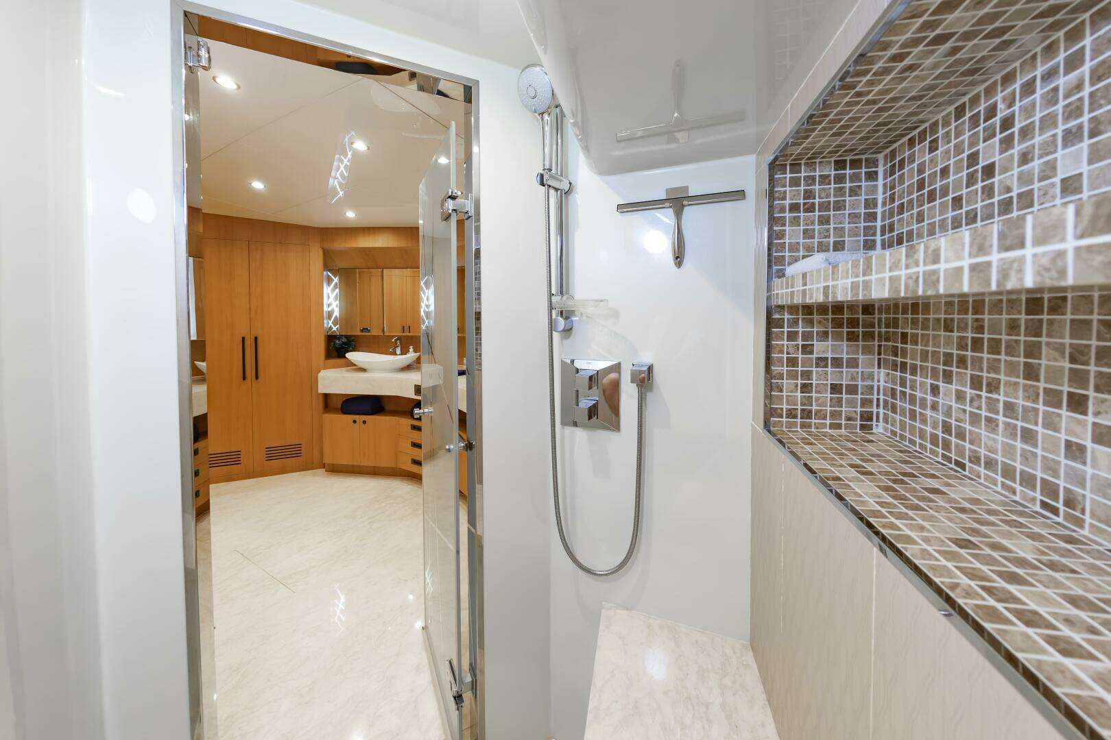2017 Johnson 93 Flybridge - Image 57