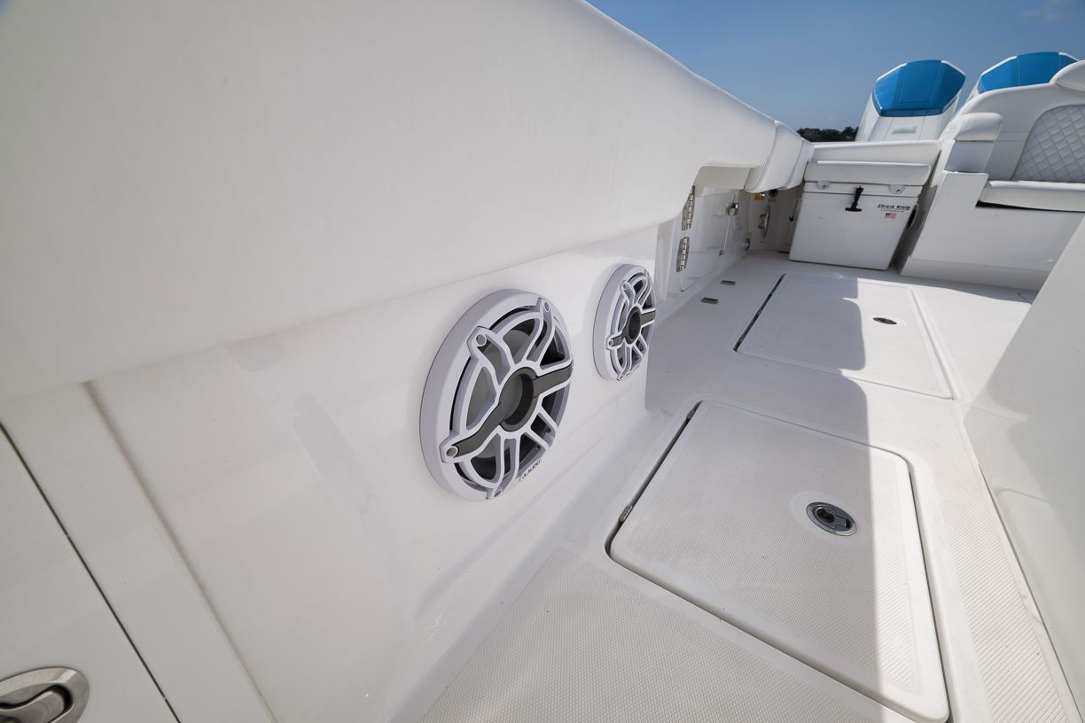 2023 HCB 53 Suenos - 58