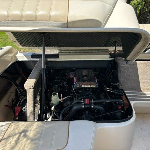 1995 Sea Ray 220 Signature Select - 6