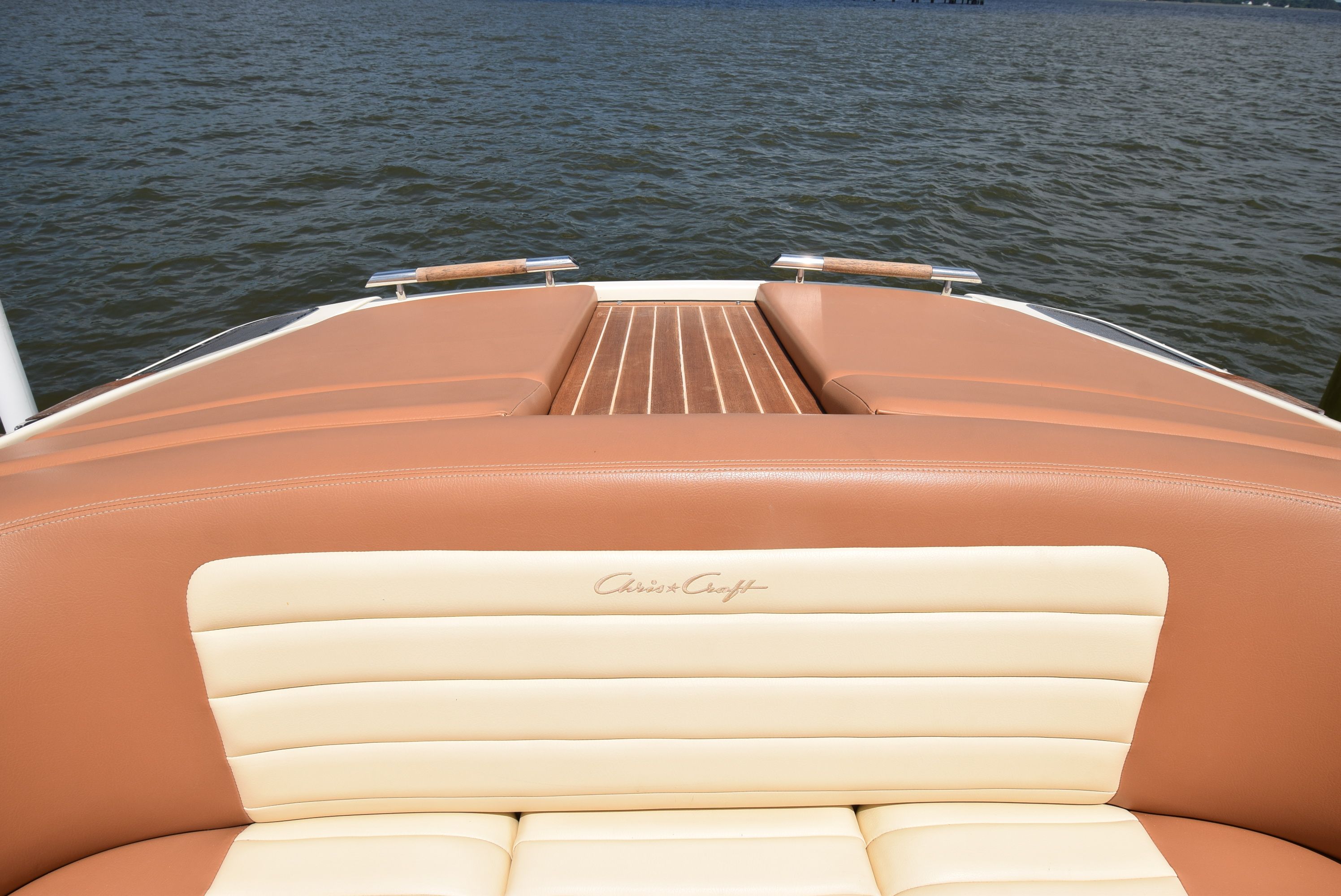 2014 Chris-Craft Launch 25 - 27