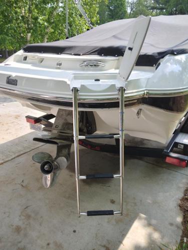 2011 Stingray 208CR - 20