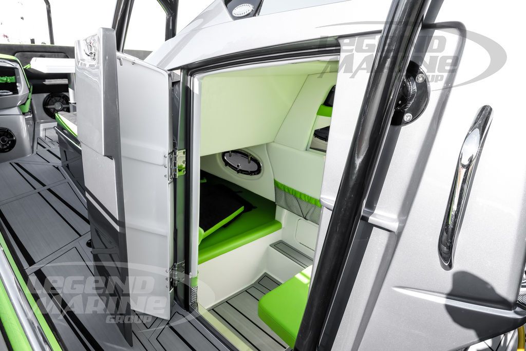 2026 Nor-Tech 390 Sport Center Console - 61