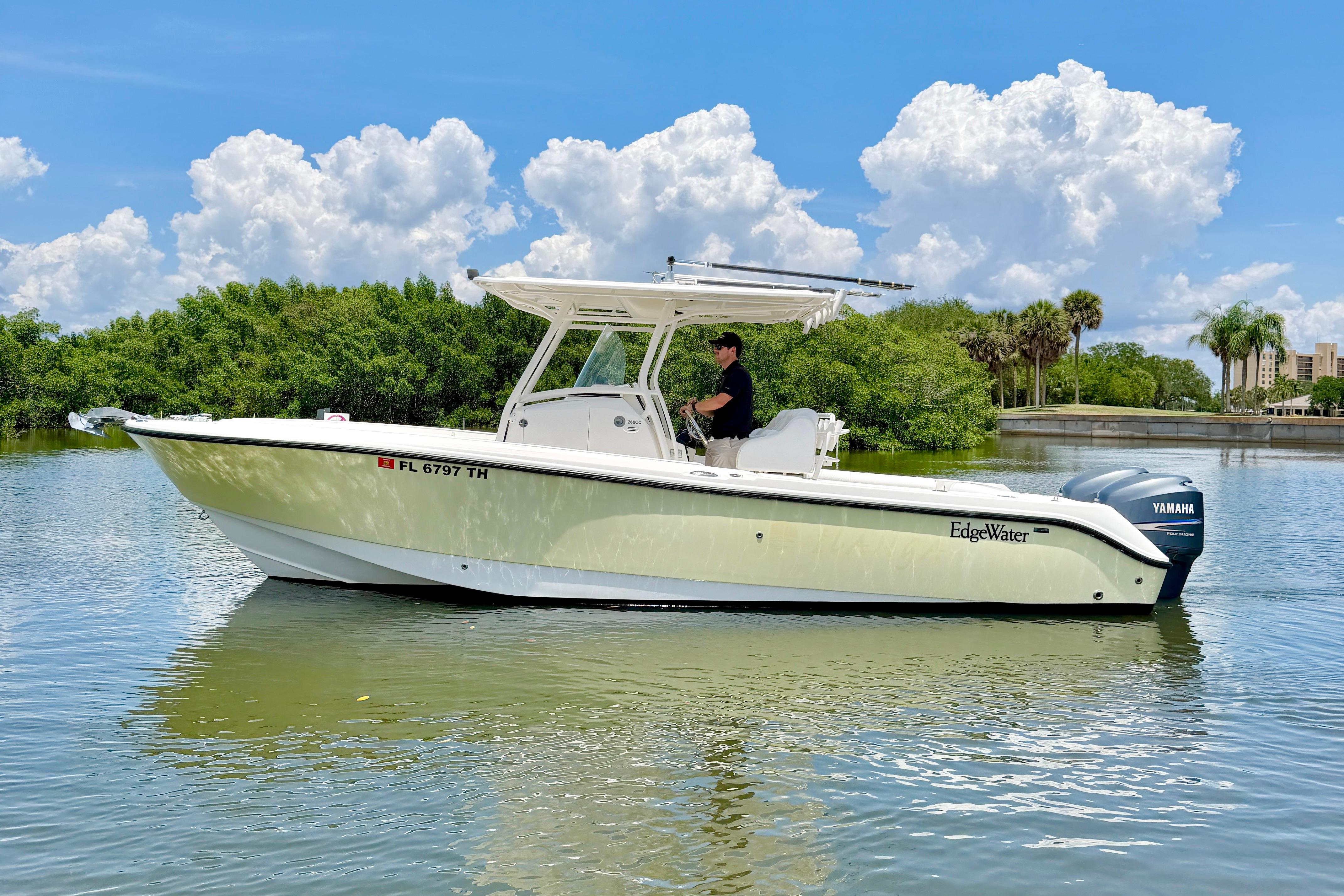 2007 Edgewater 268CC