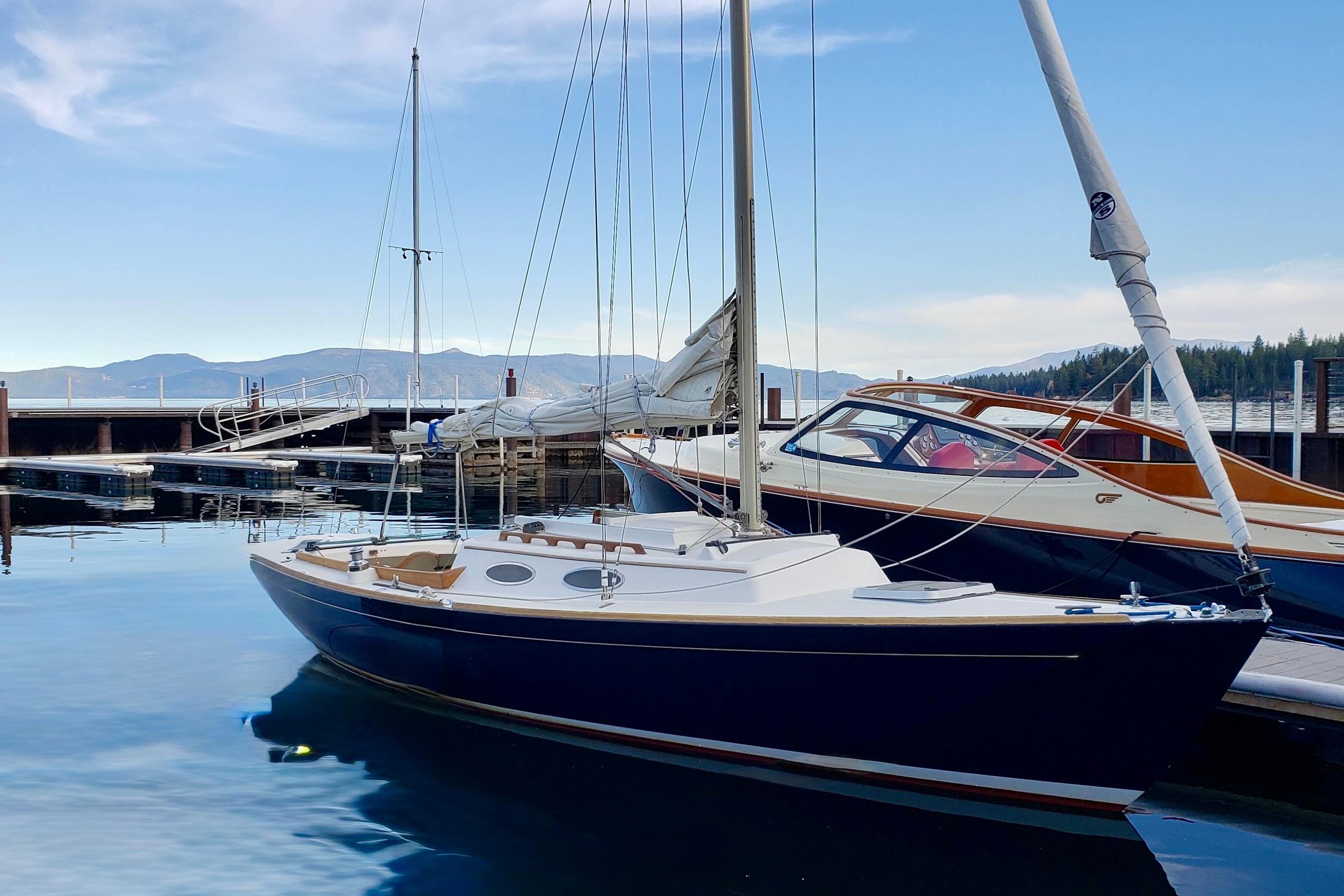 2003 Alerion Express 28
