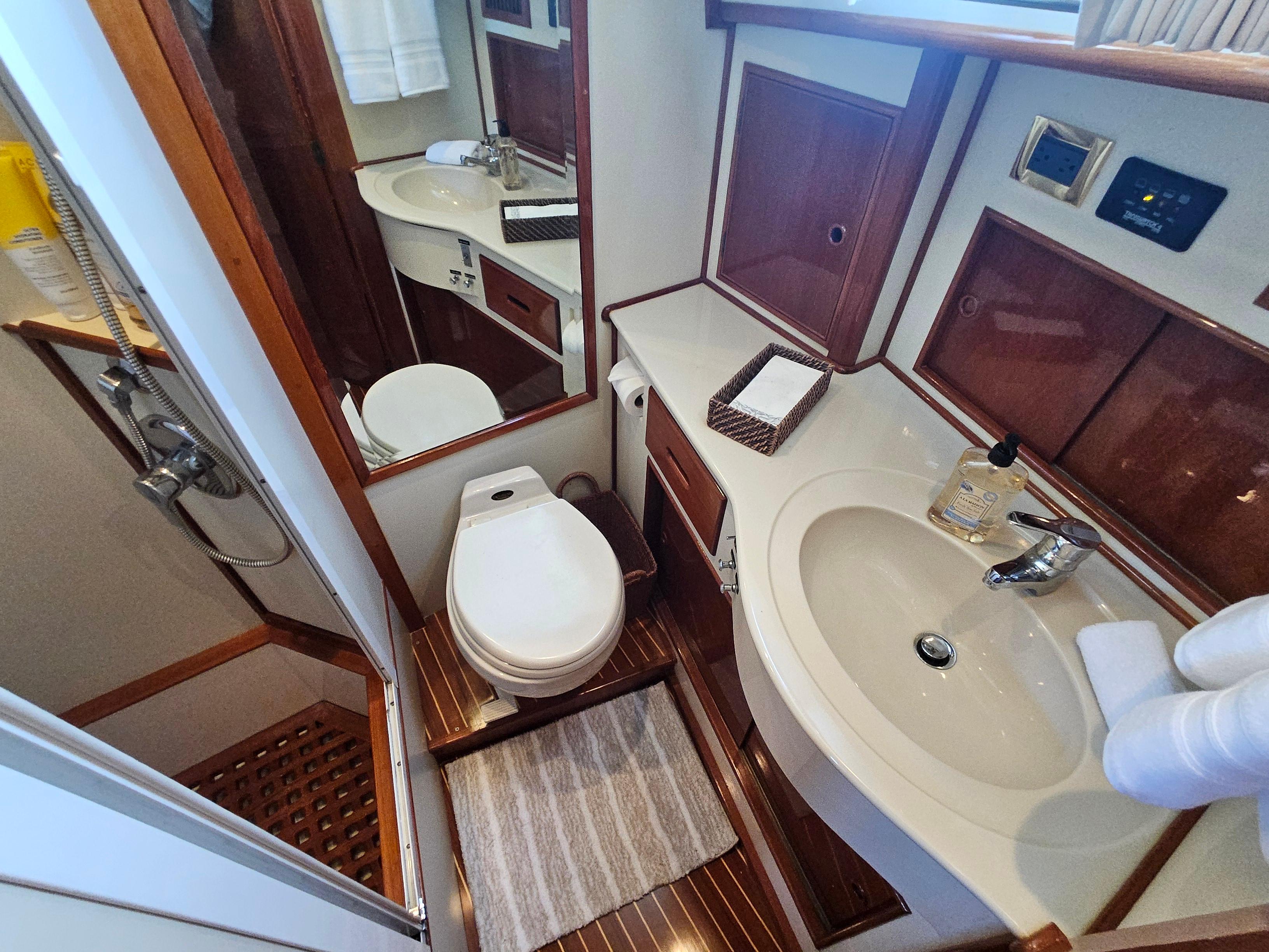 2002 Grand Banks 49 Eastbay HX - 56