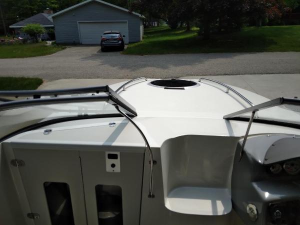 2011 Stingray 208CR - 7