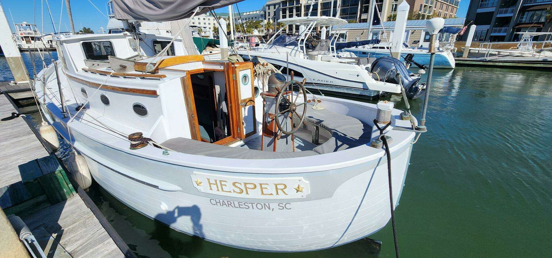 1996 Tillotson-Pearson Motorsailer 32 - Image 8