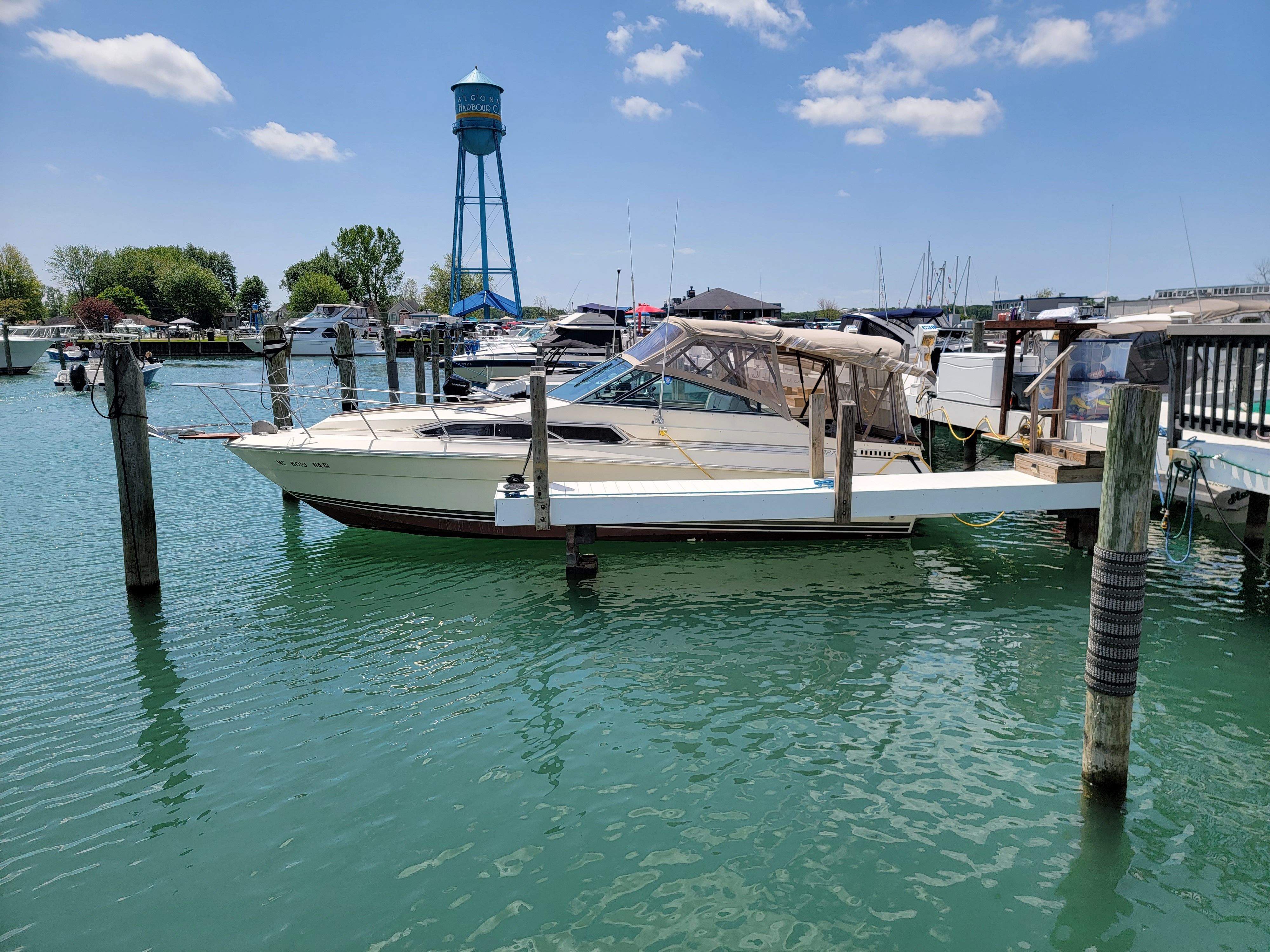 1986 Sea Ray 270 Sundancer