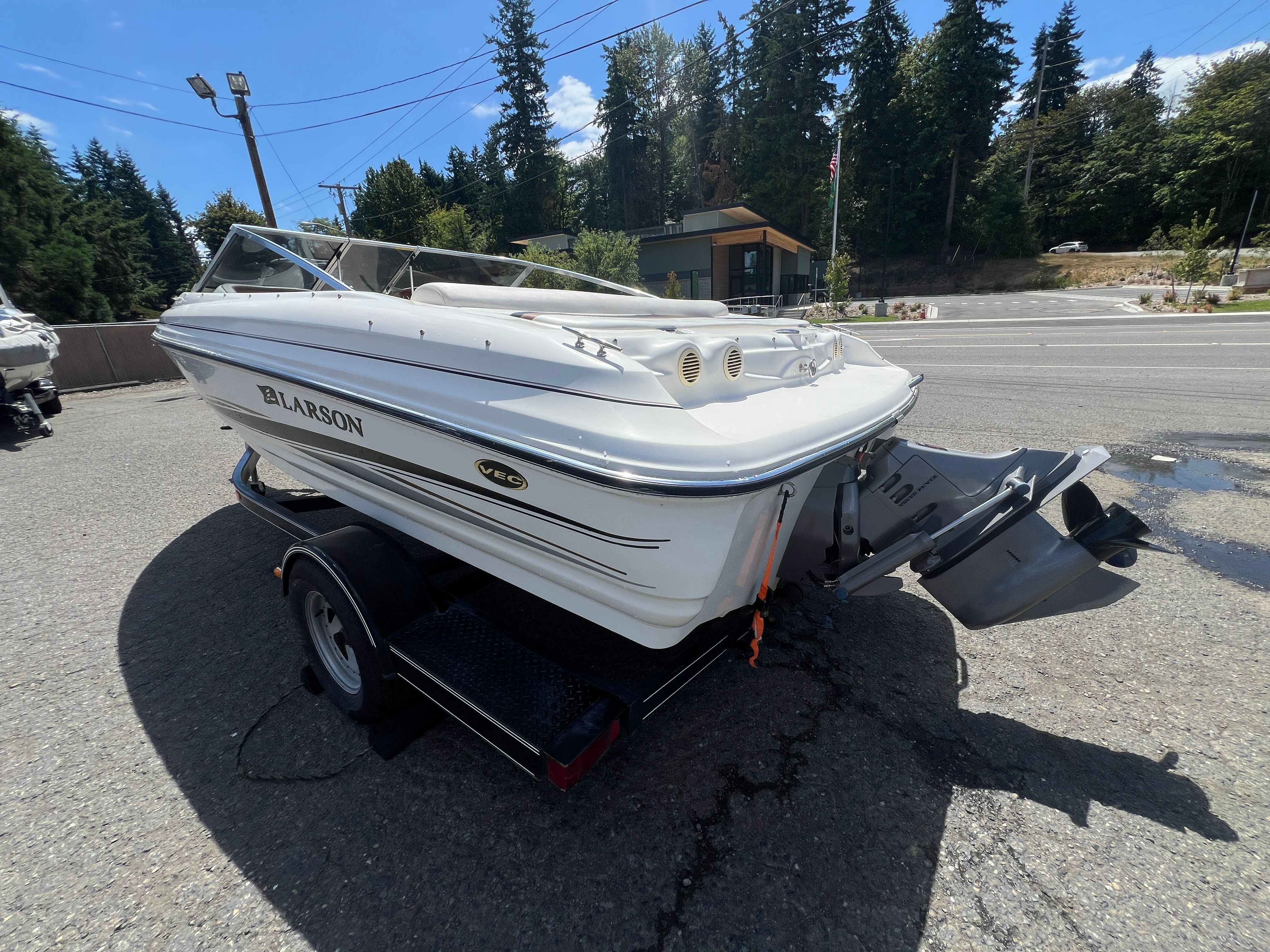 2005 Larson Senza186 W/11 - 9