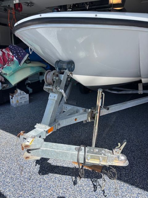 2019 Bayliner Element E16 - 12