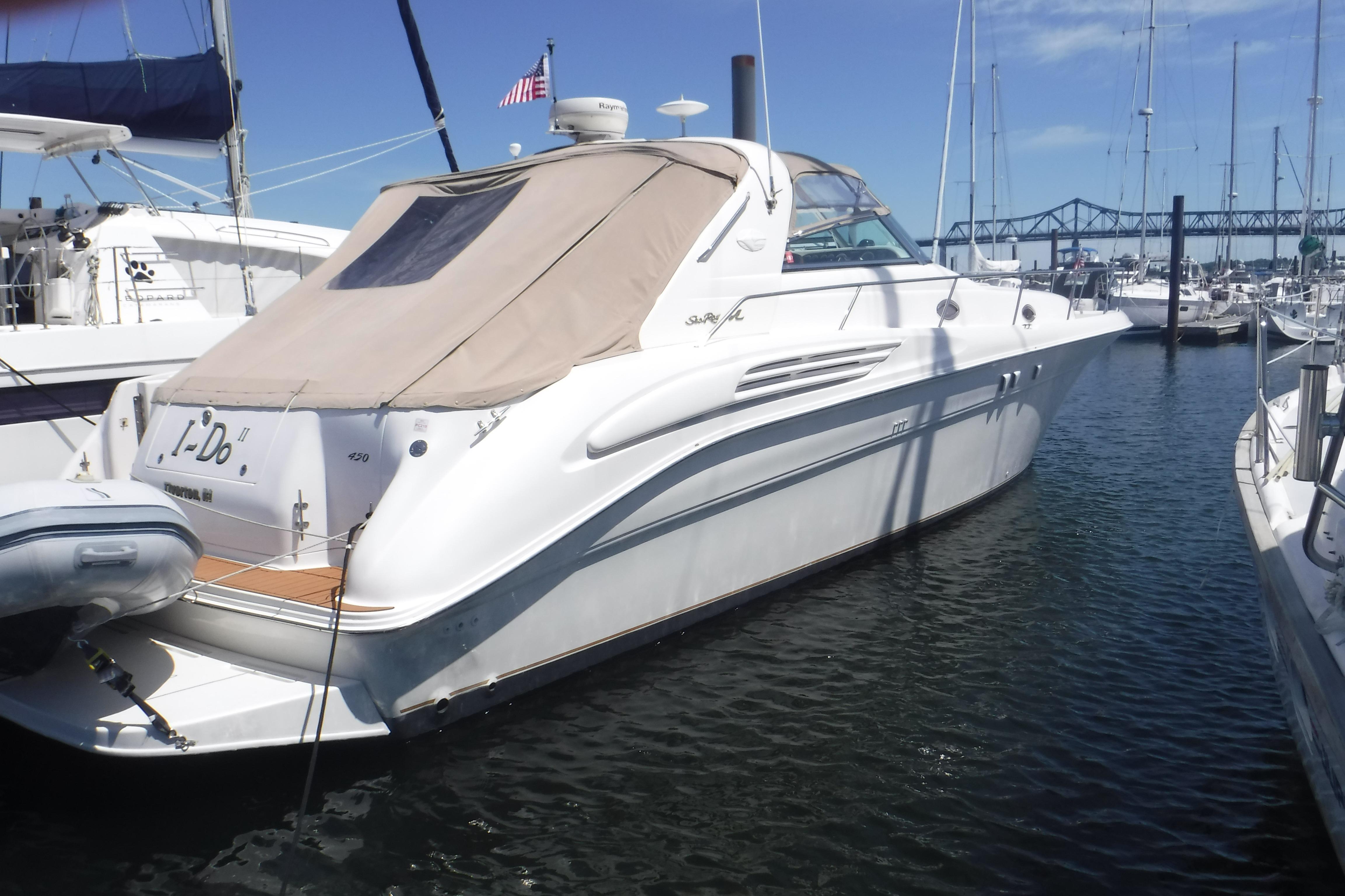 1997 Sea Ray 450 Sundancer