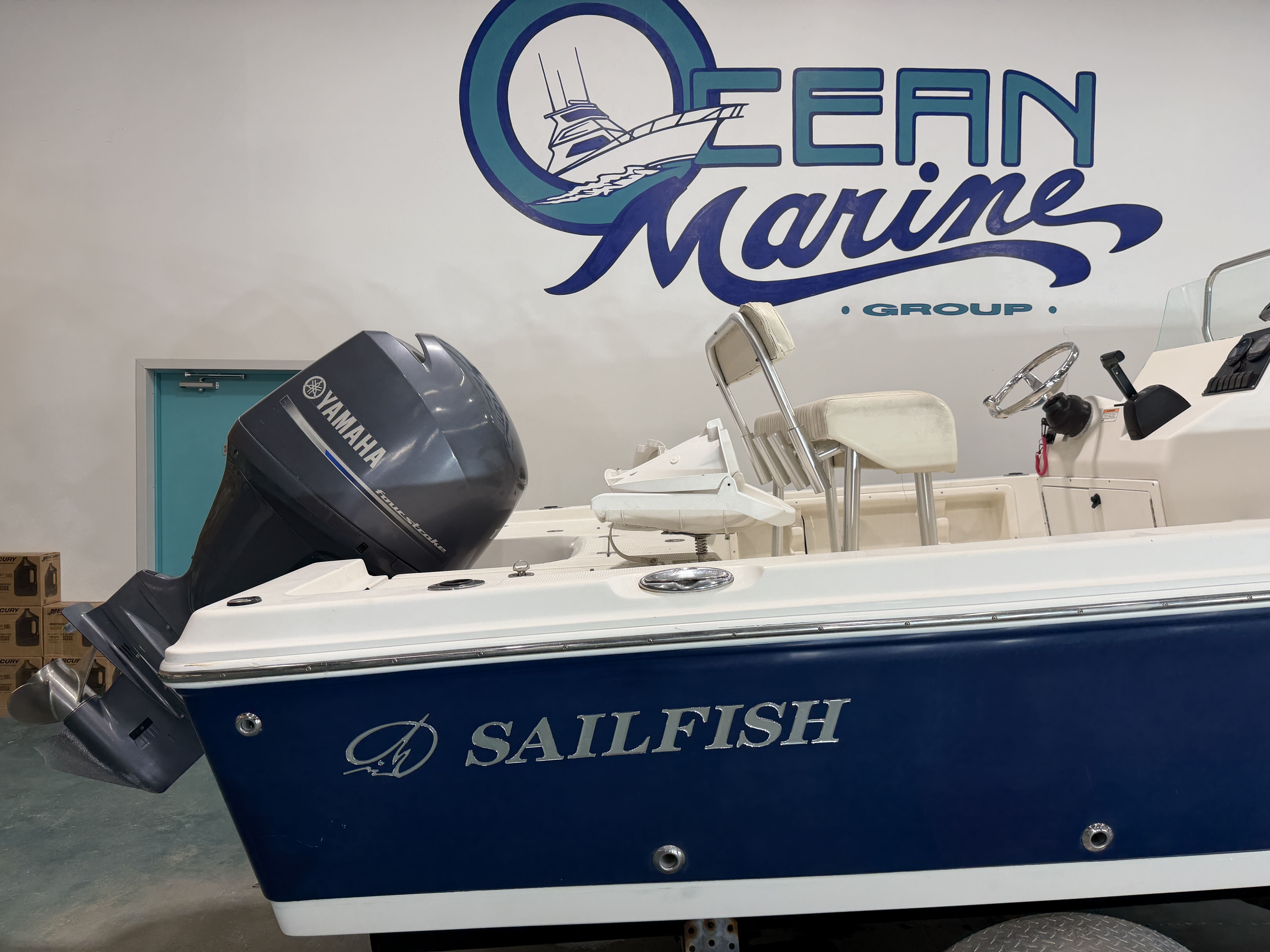 2013 Sailfish 2100CC BAY - 14