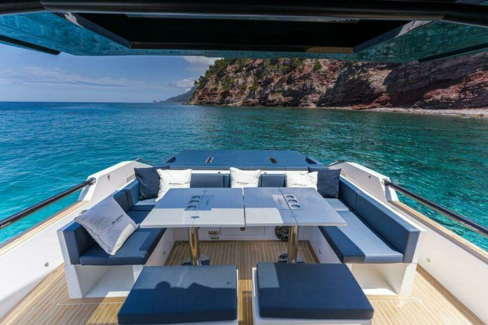 2026 De Antonio Yachts 50 Open - Image 14