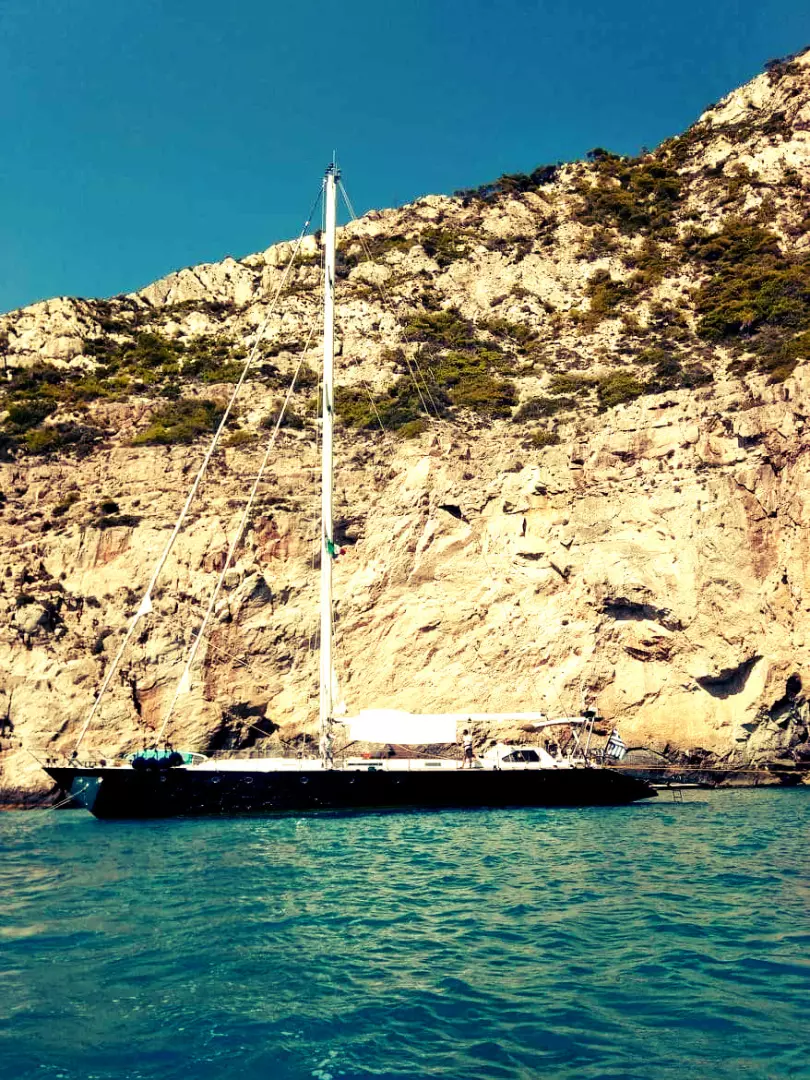 1988 Brooke Yachts — - Image 8