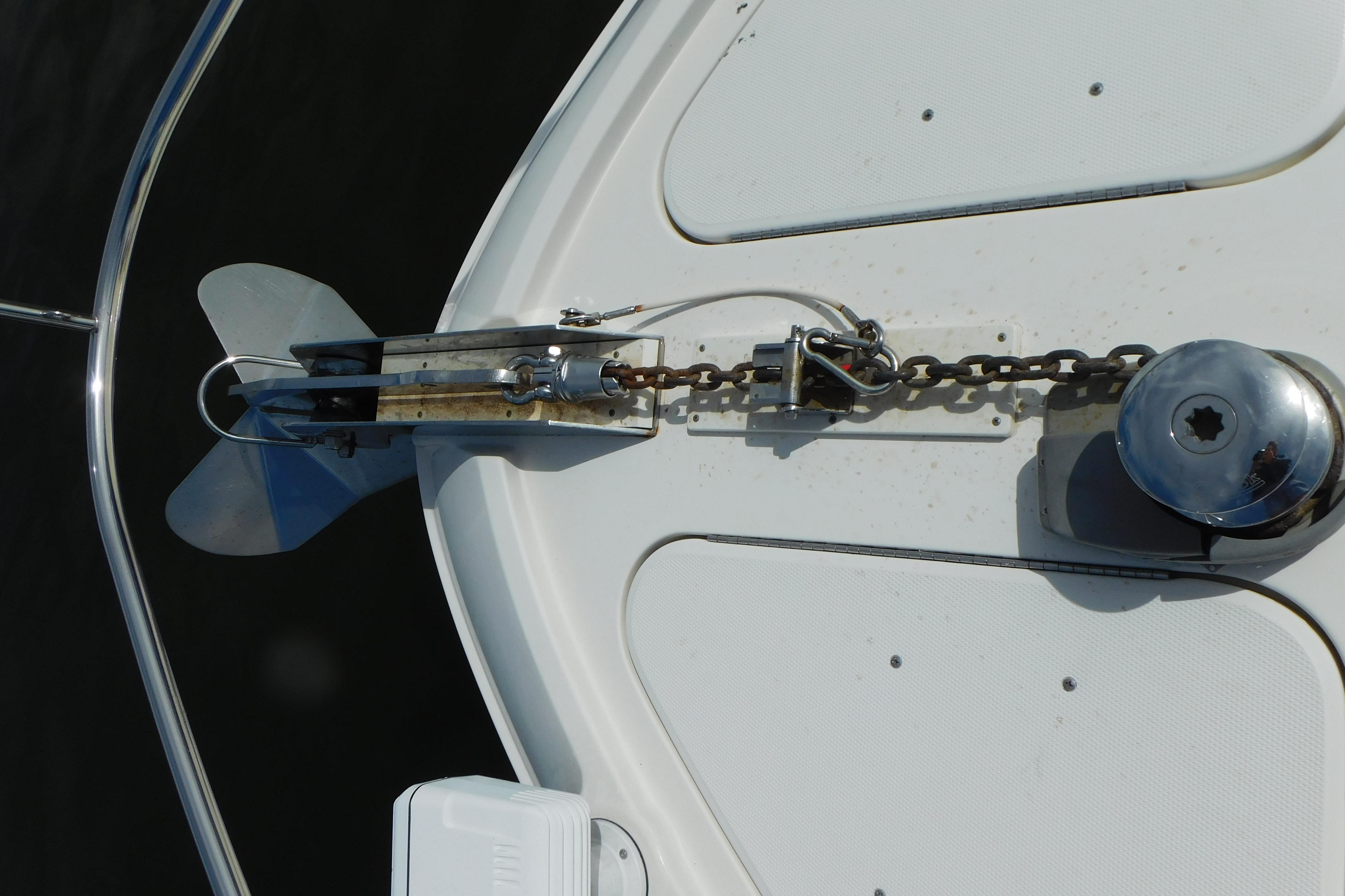 Anchor system on 2013 Sea Ray 510 Sundancer yacht deck.
